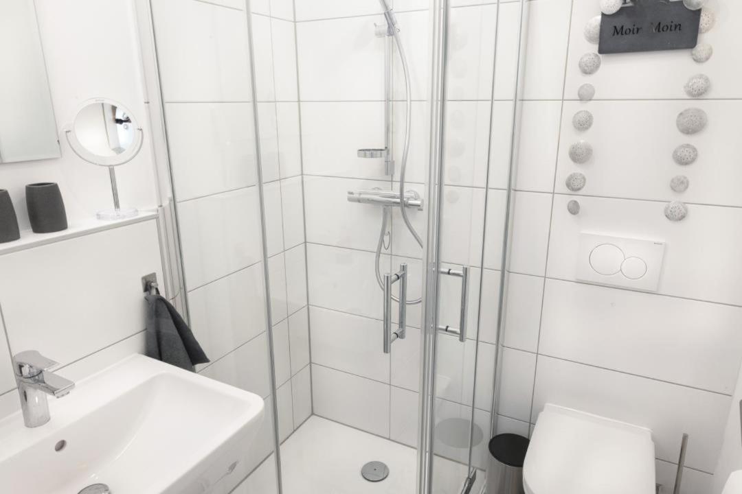 Meerzeit Tossens - Mit Infrarotsauna, Garten und Dachterrasse