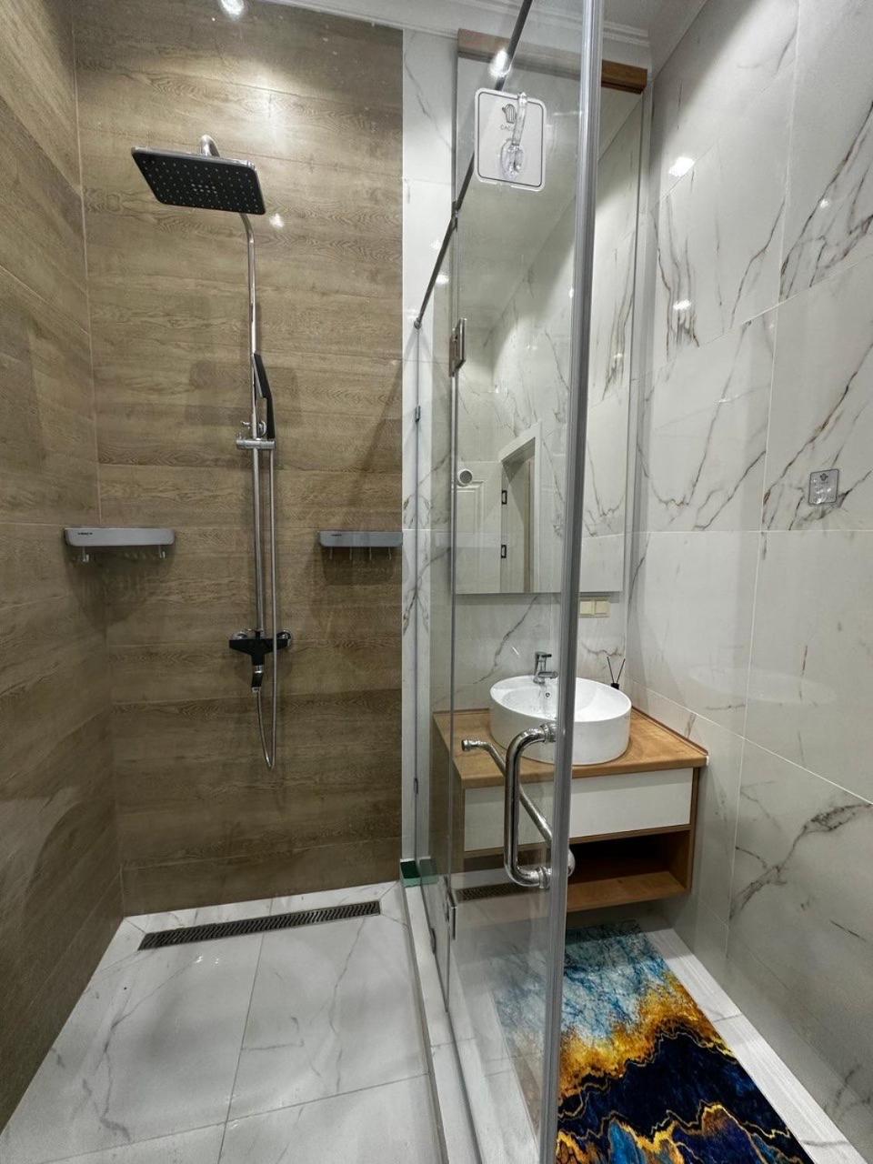HouseKarakolVilla