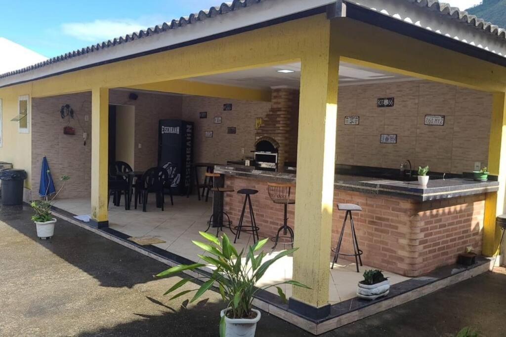 Ótima casa em Itaipuaçu