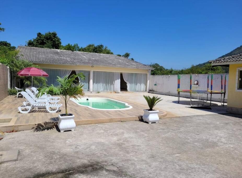 Ótima casa em Itaipuaçu