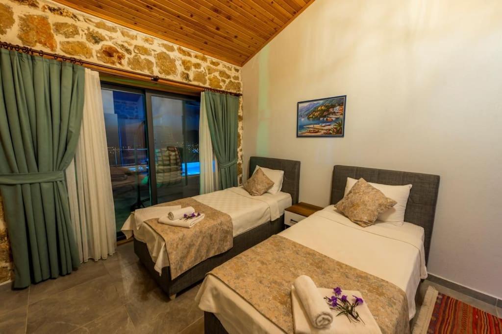 Villa Carina view 2