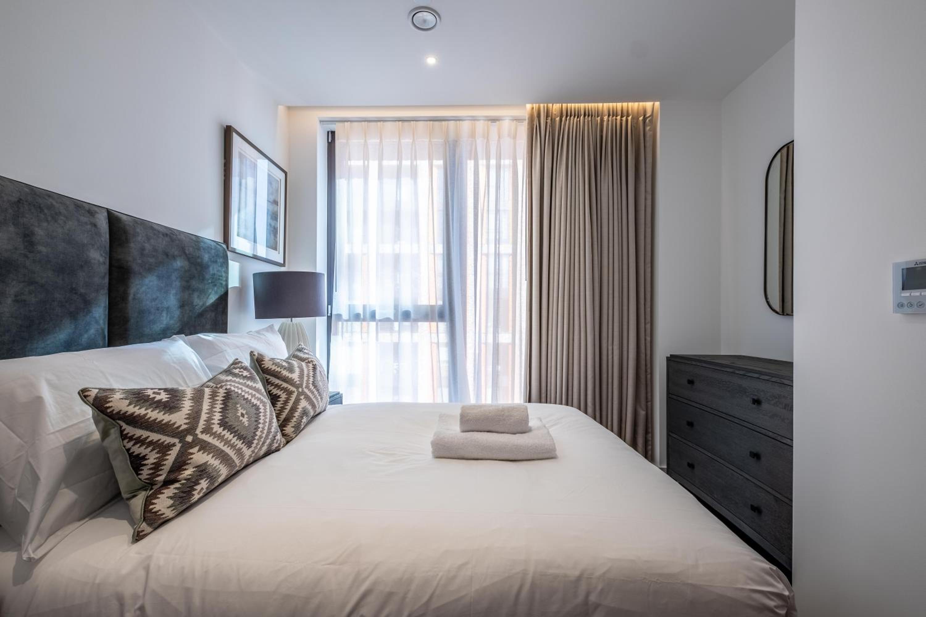Thornes House Apartments
