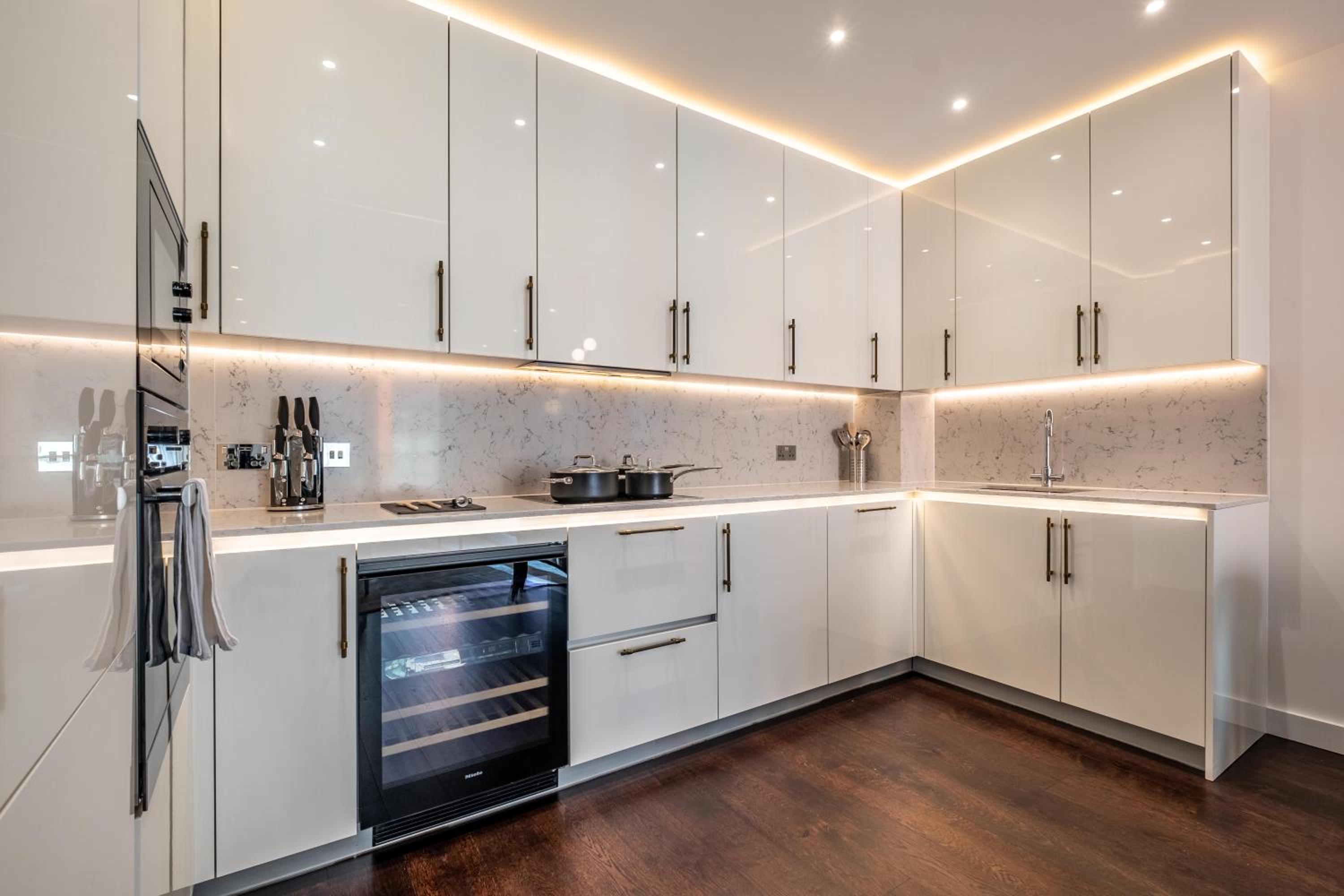 Thornes House Apartments
