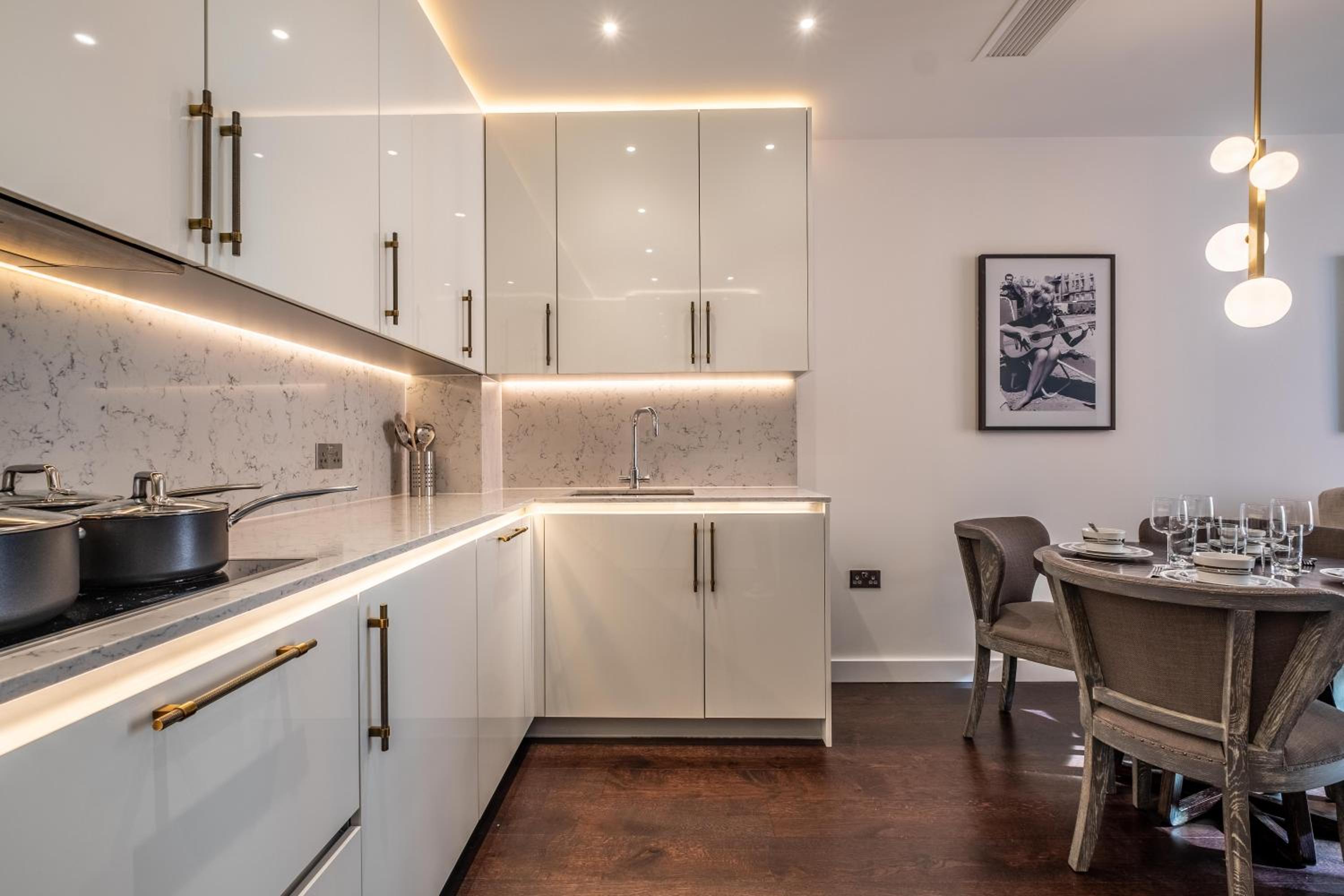 Thornes House Apartments