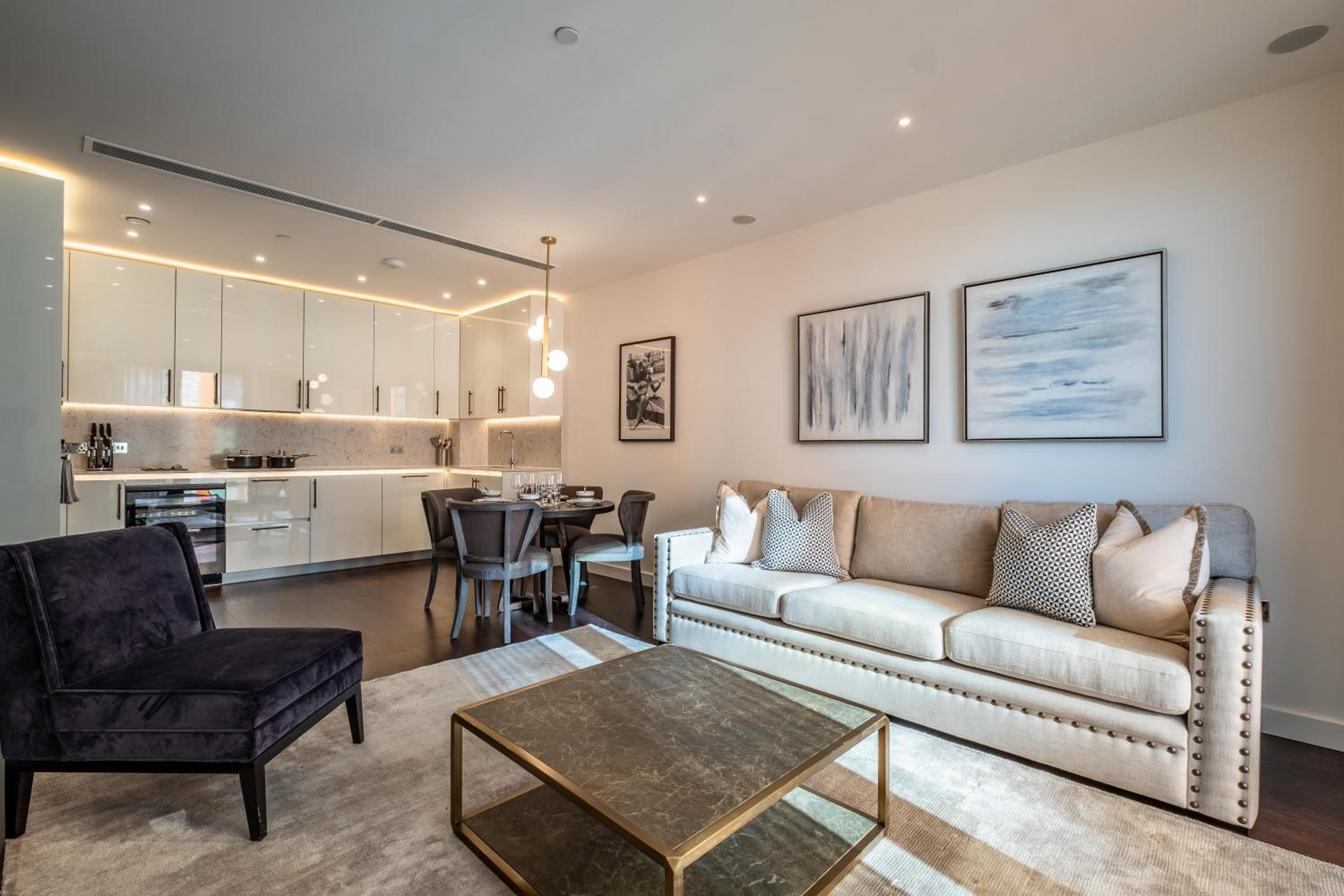 Thornes House Apartments