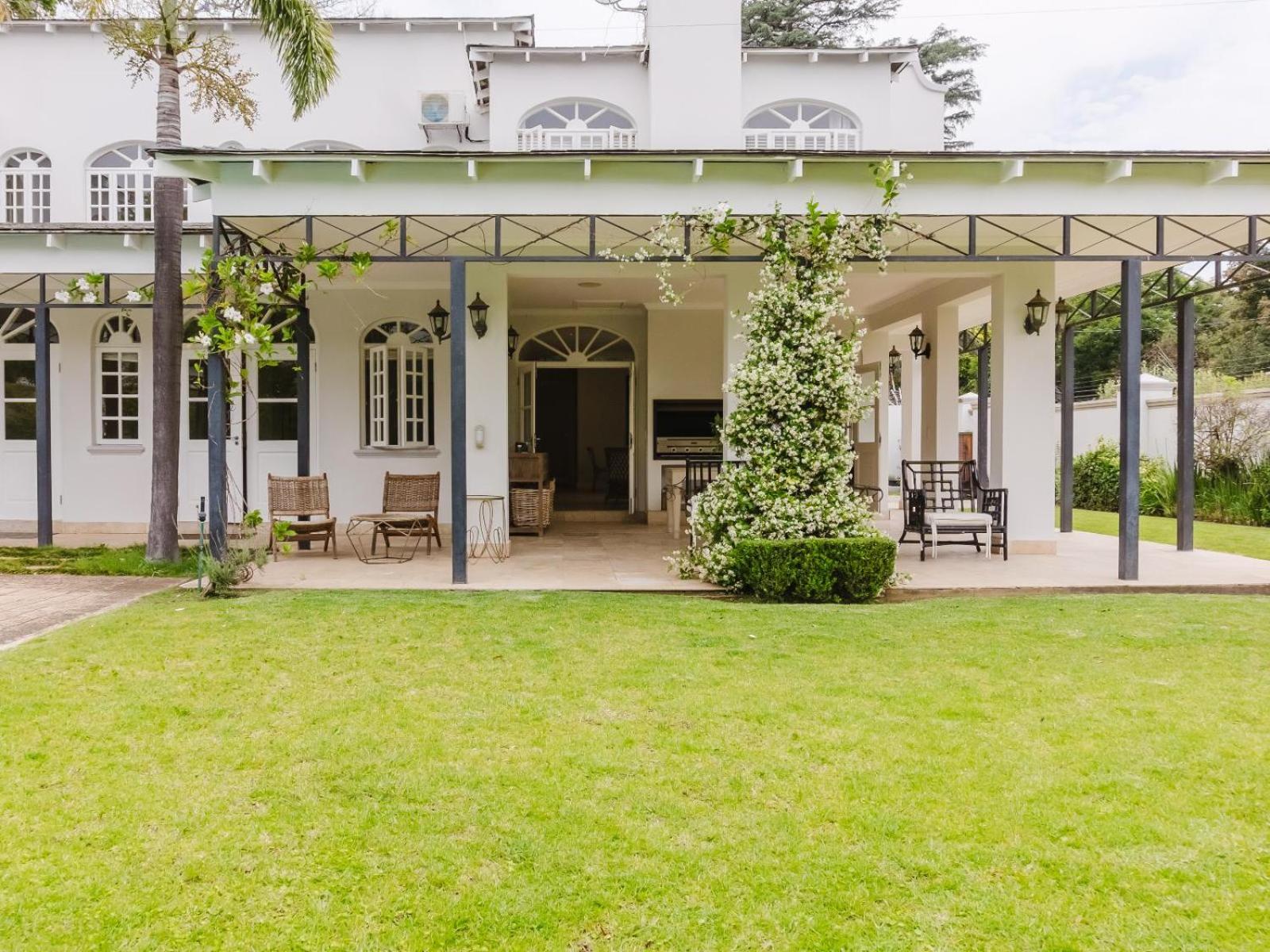 Hyde Park Retreat