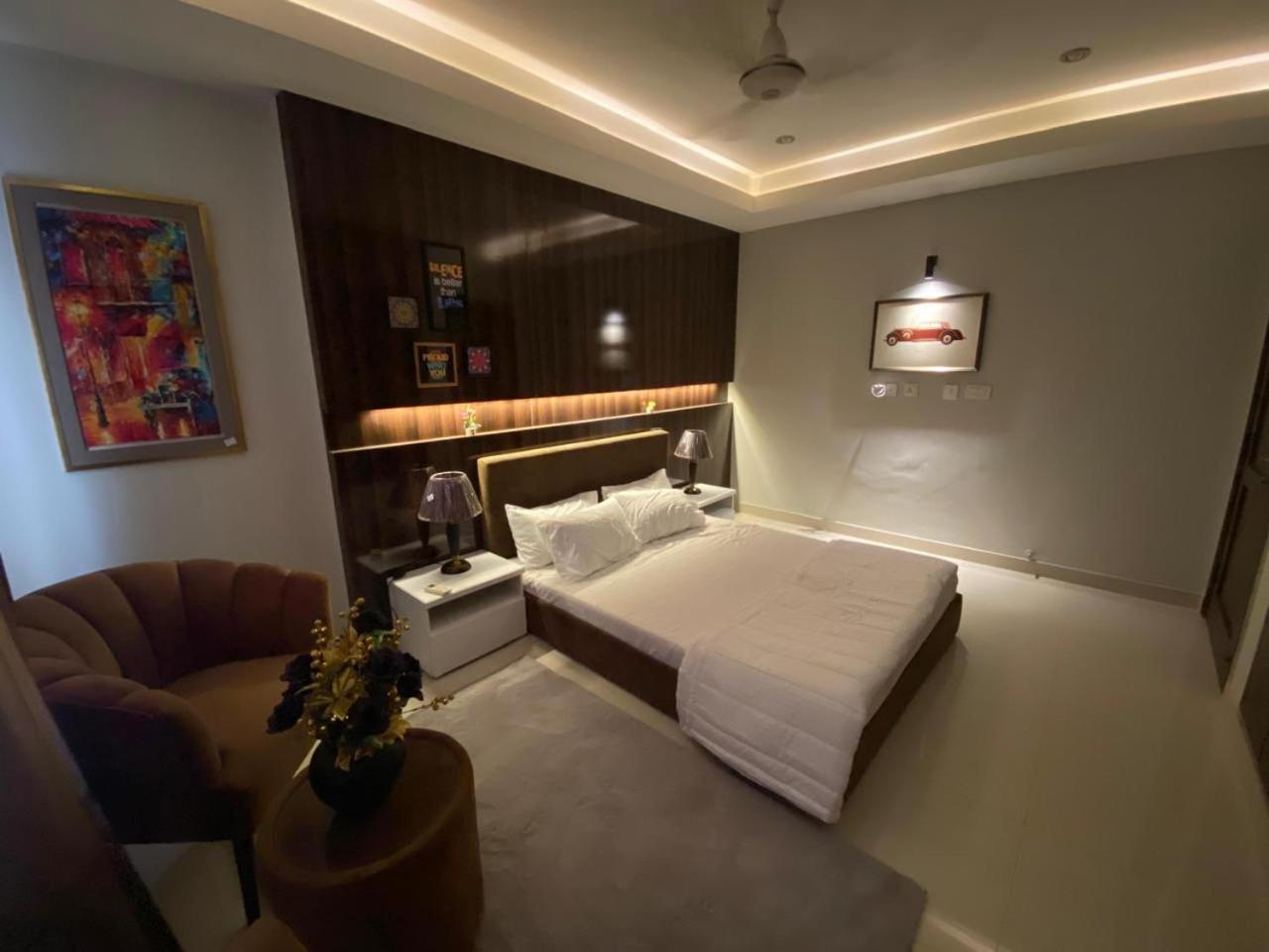 Penta Square Executive Apartment Dha Lahore Phase 5