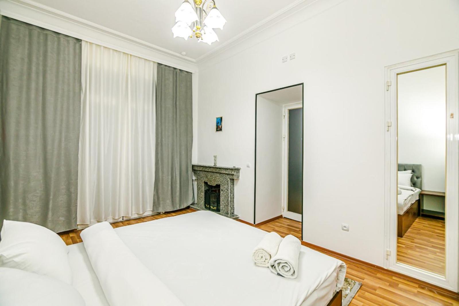 Nice 3 Room House on Nizami street