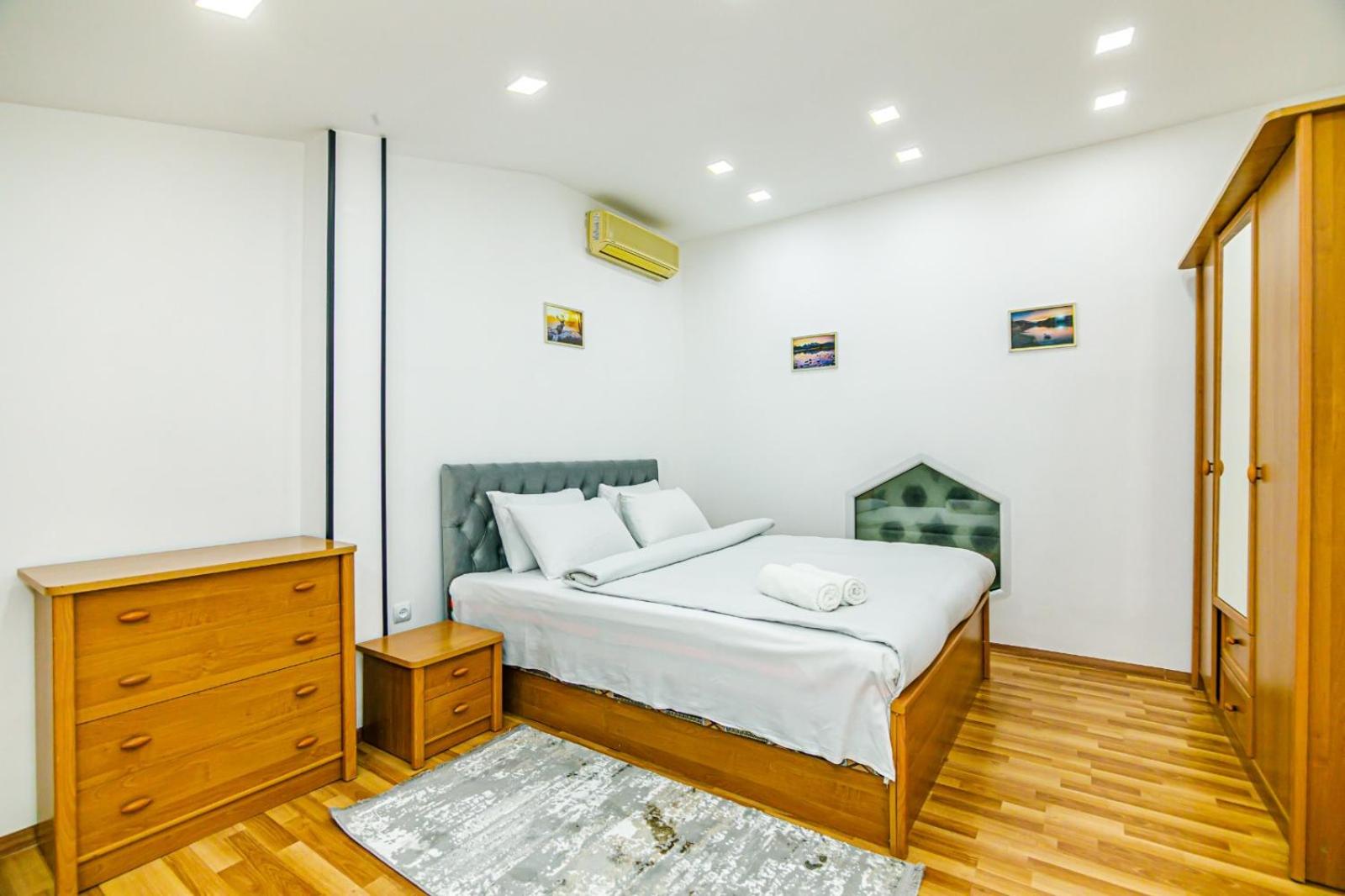 Nice 3 Room House on Nizami street