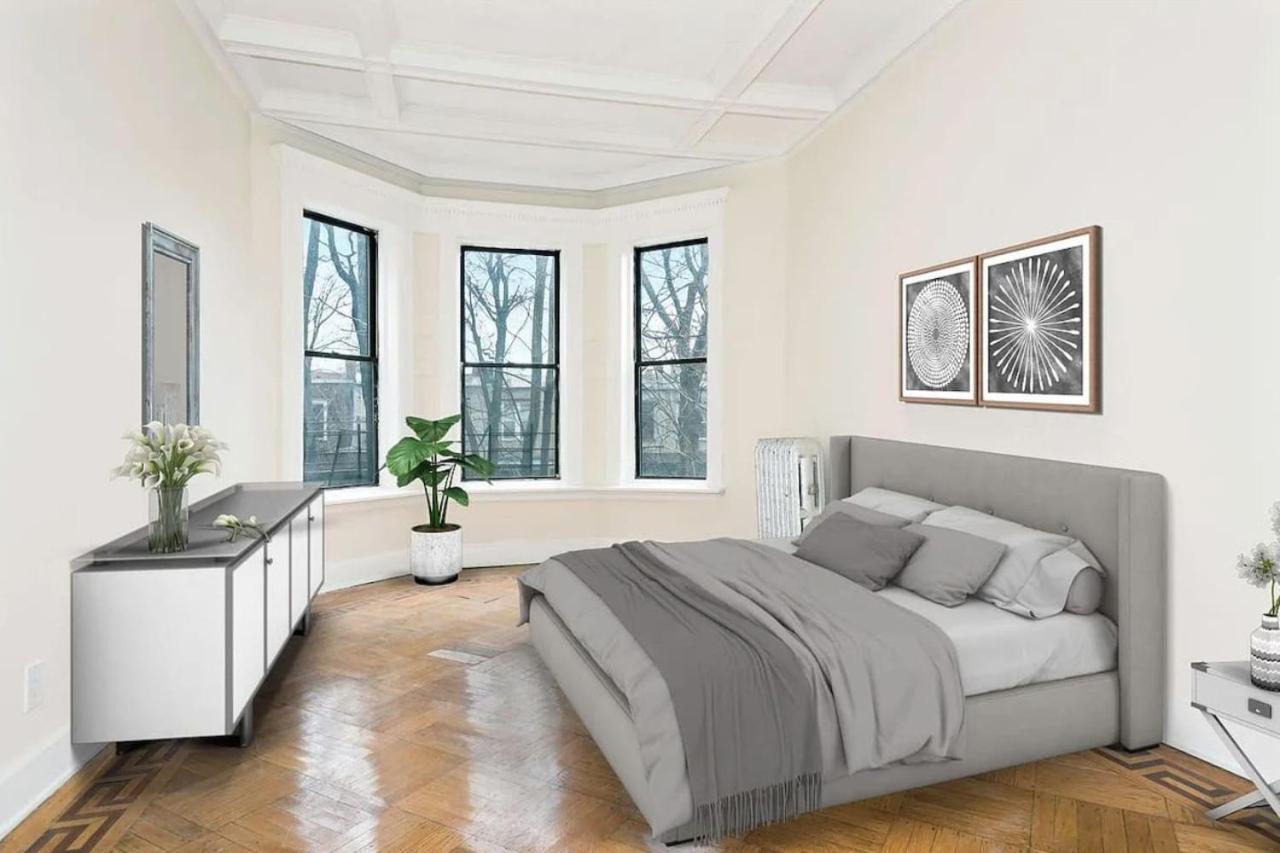 Great Room in Brooklyn view 3