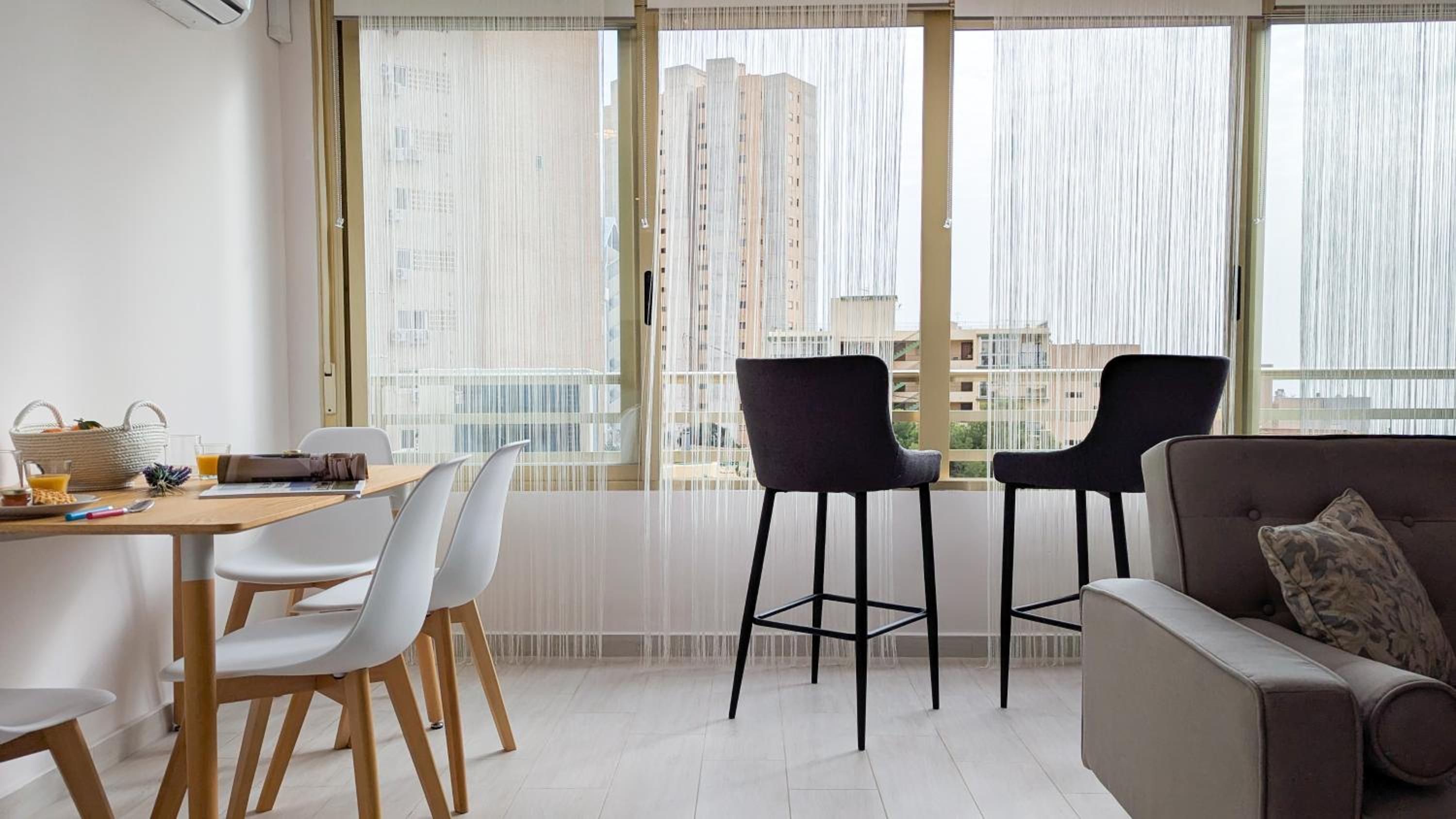 CARDENAL sea view apartment