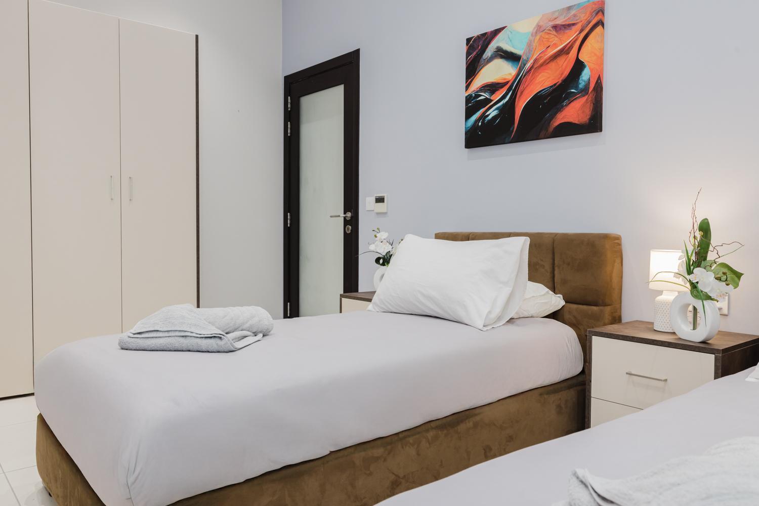 Luxury 3-bedroom apartment in St Julians photo 3