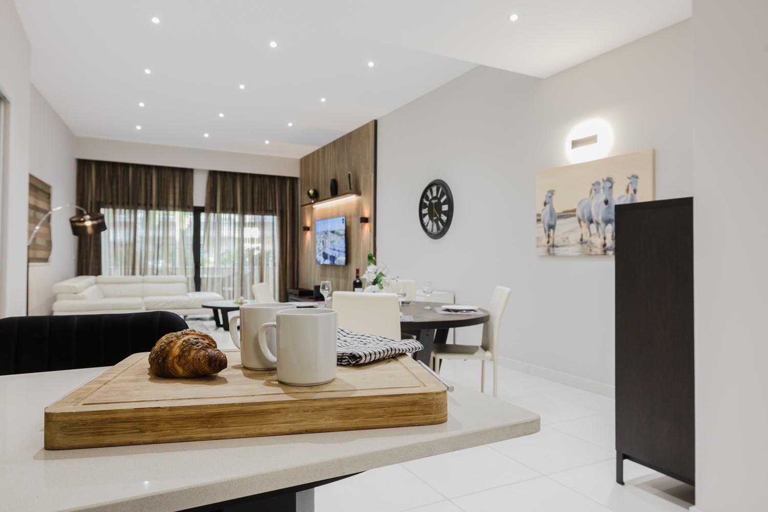 Luxury 3-bedroom apartment in St Julians photo 3