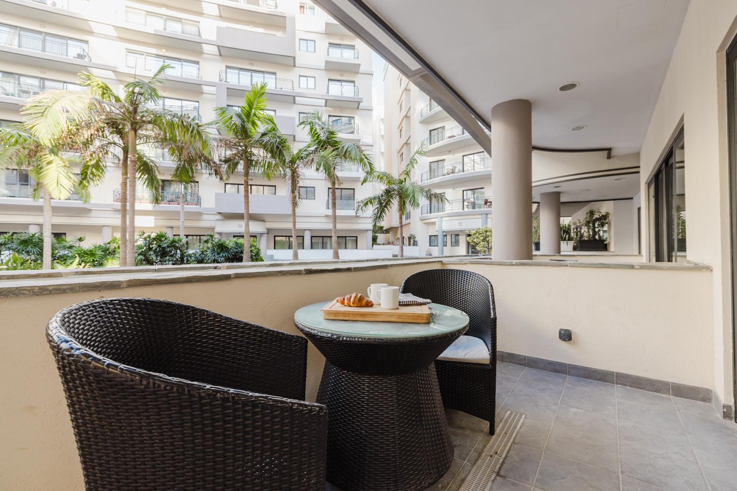 Luxury 3-bedroom apartment in St Julians photo 2