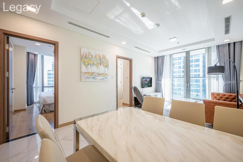 Landmark 81 Legacy Inn