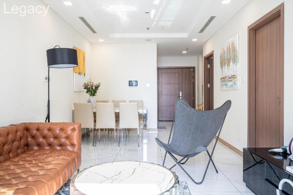 Landmark 81 Legacy Inn