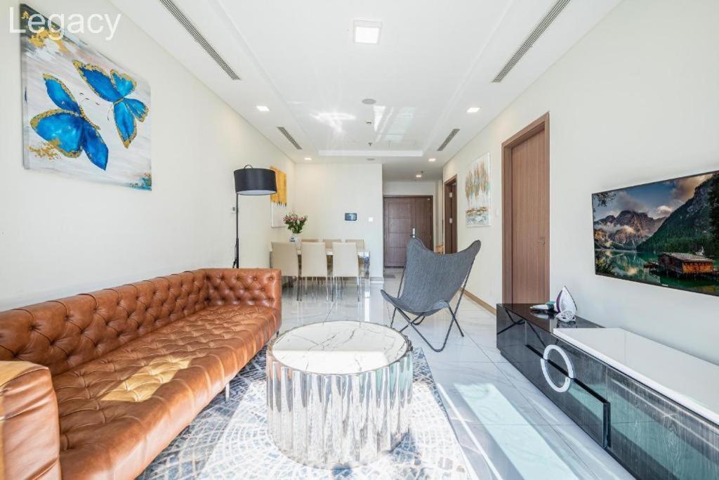 Landmark 81 Legacy Inn