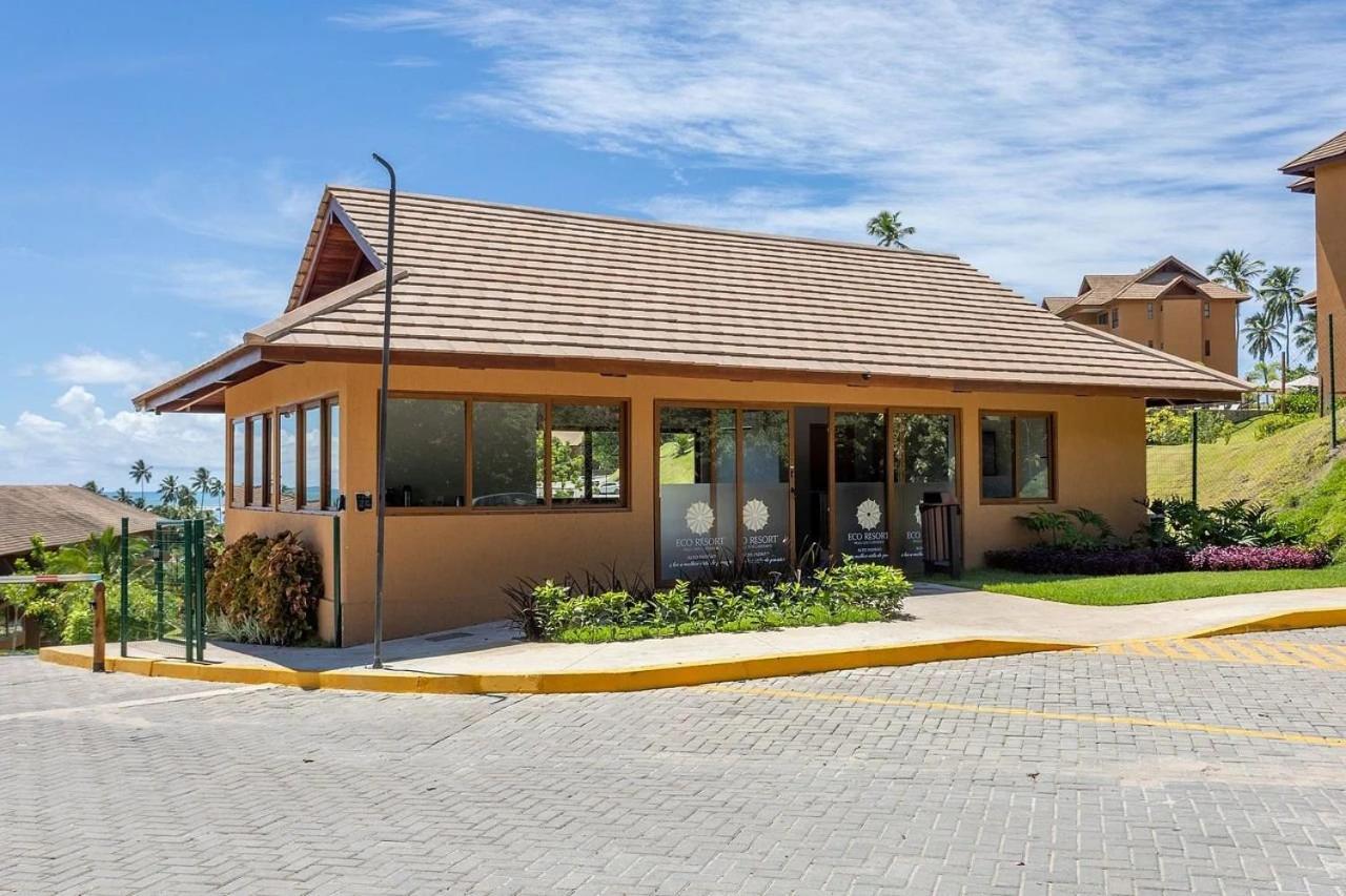 Flats, Apartamentos e Bangalôs na Praia dos Carneiros, ao lado da Igrejinha de São Benedito