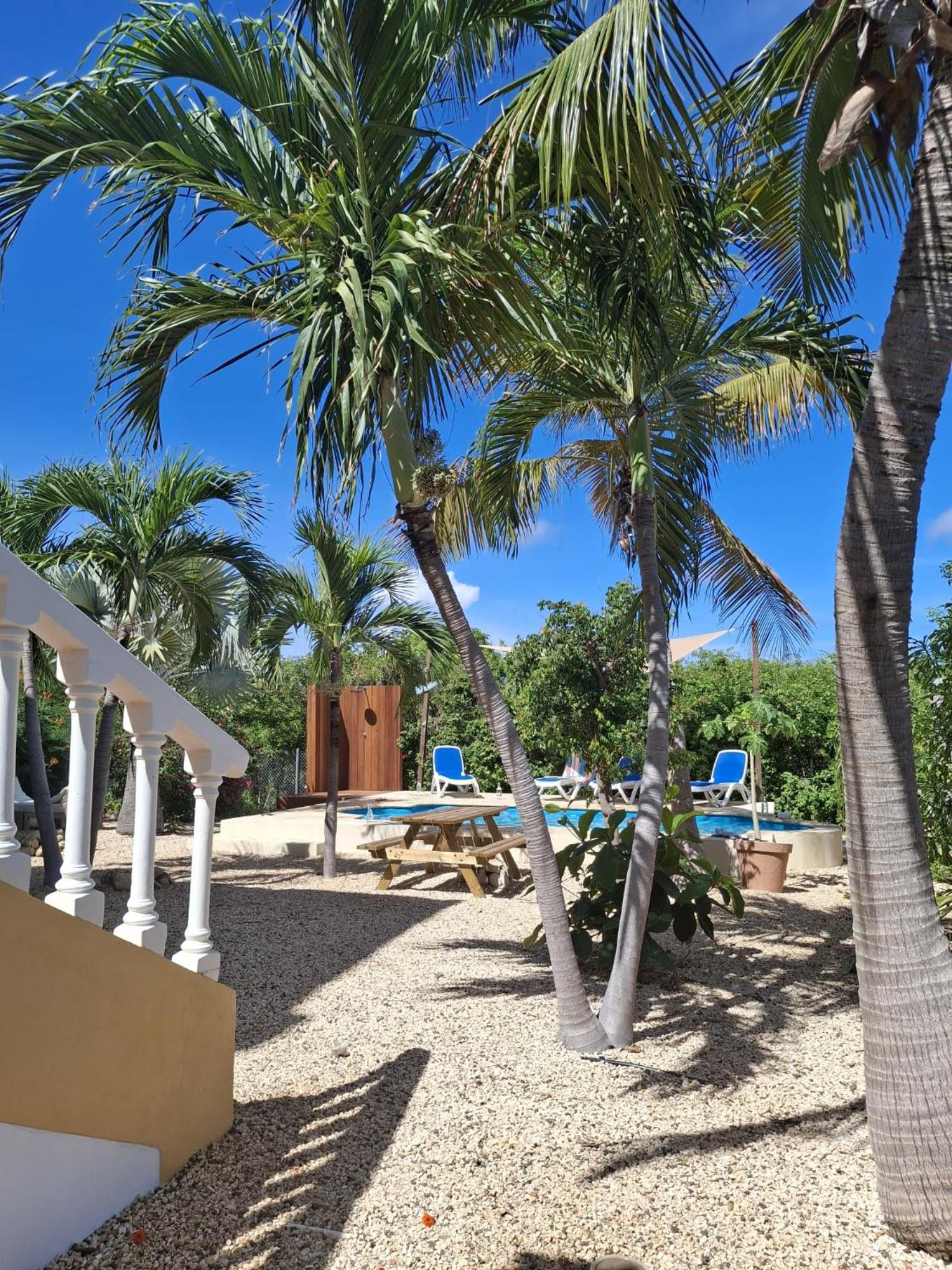 Maravia Bonaire