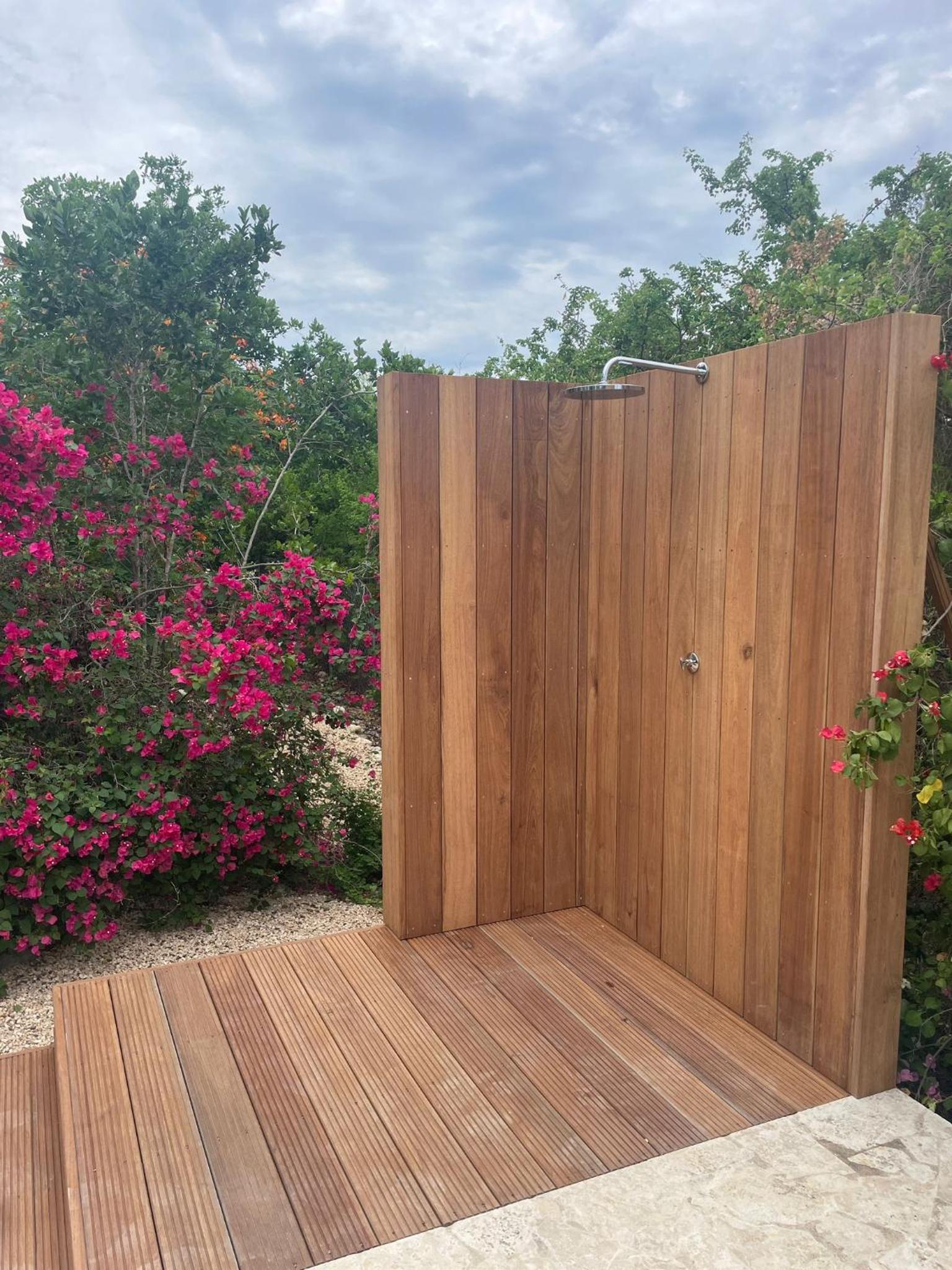 Maravia Bonaire