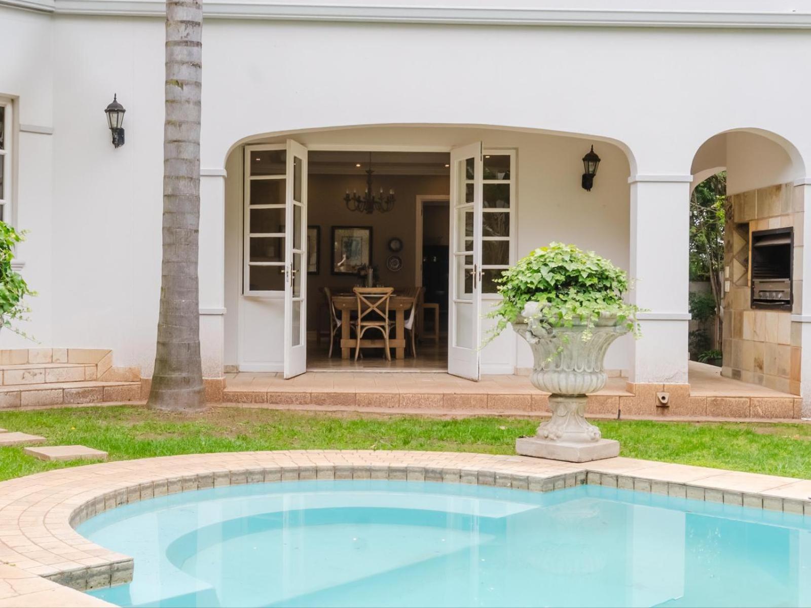 Hyde Park Retreat