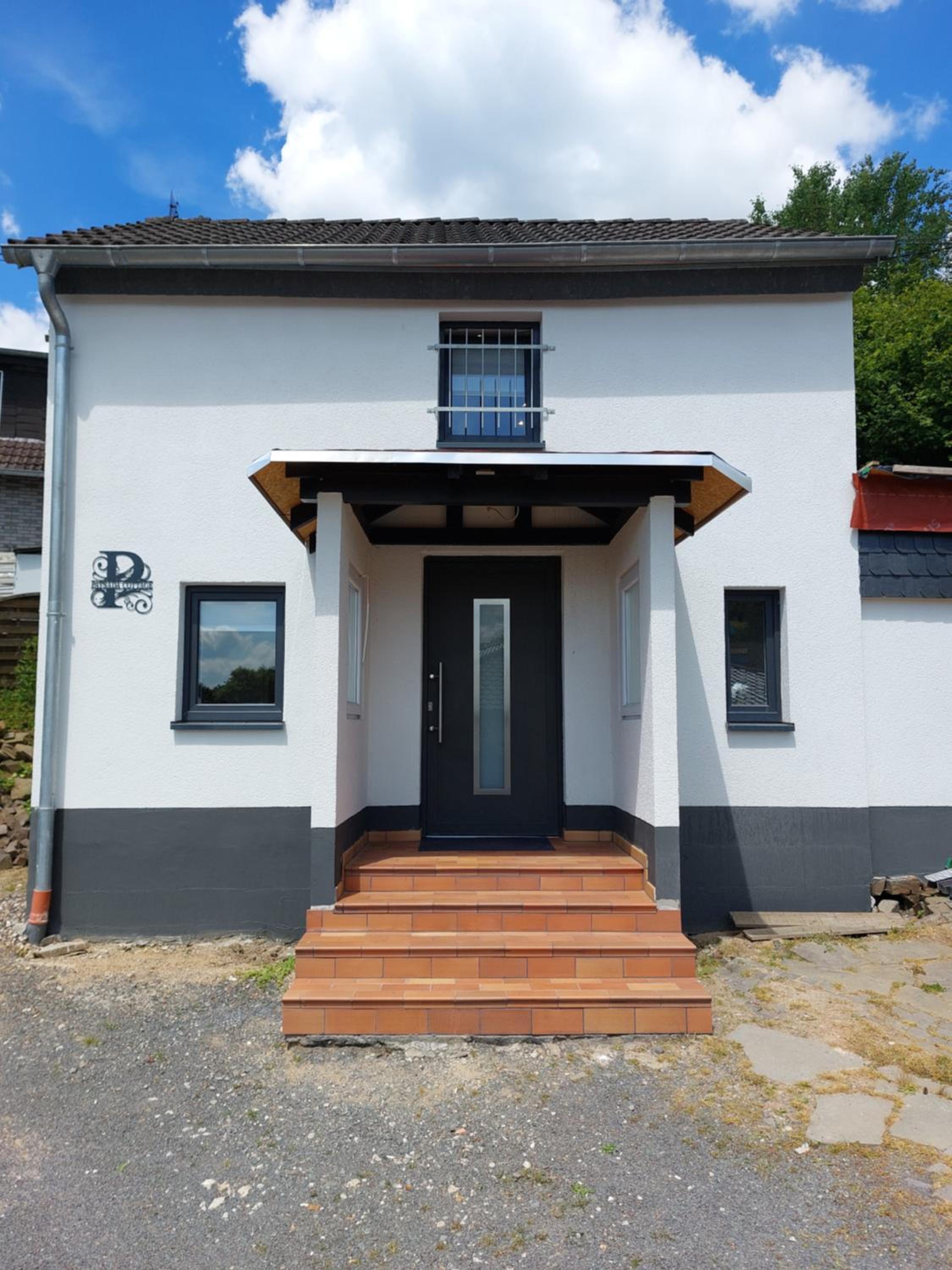 Patsada Cottage