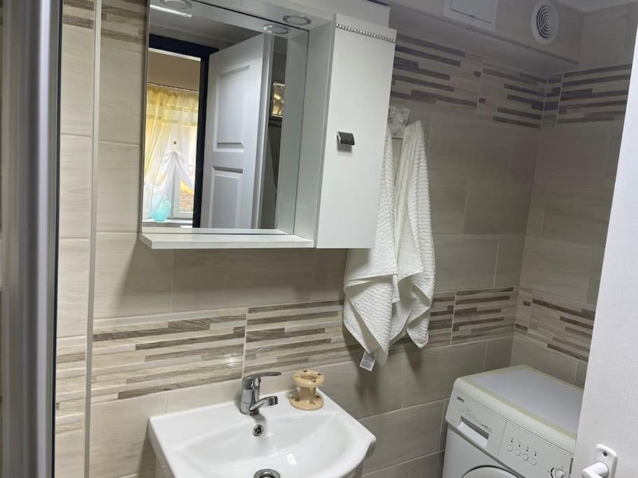 Széchenyi Apartman Széchenyi tér 13
