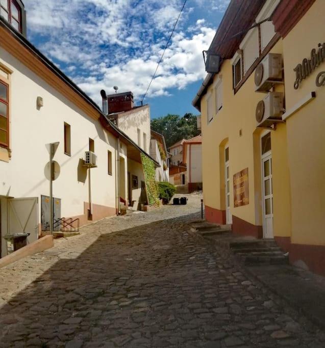 Széchenyi Apartman Széchenyi tér 13