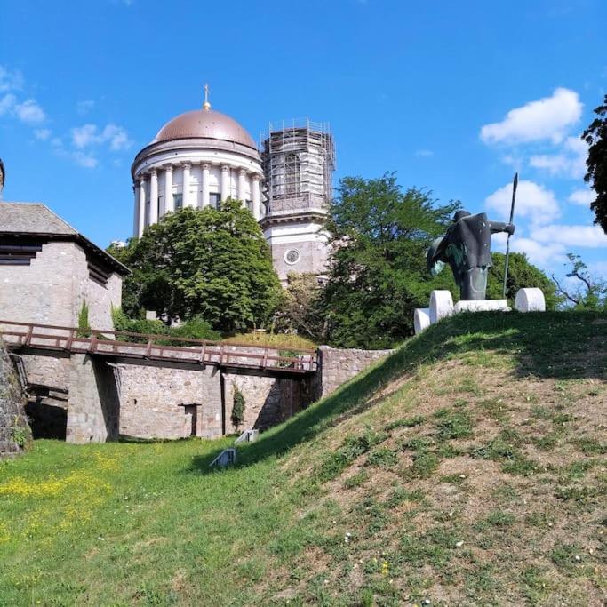 Széchenyi Apartman Széchenyi tér 13