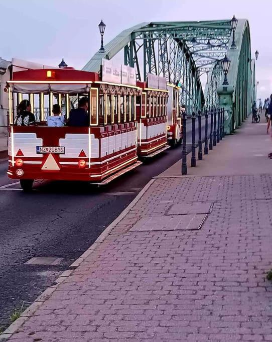Széchenyi Apartman Széchenyi tér 13