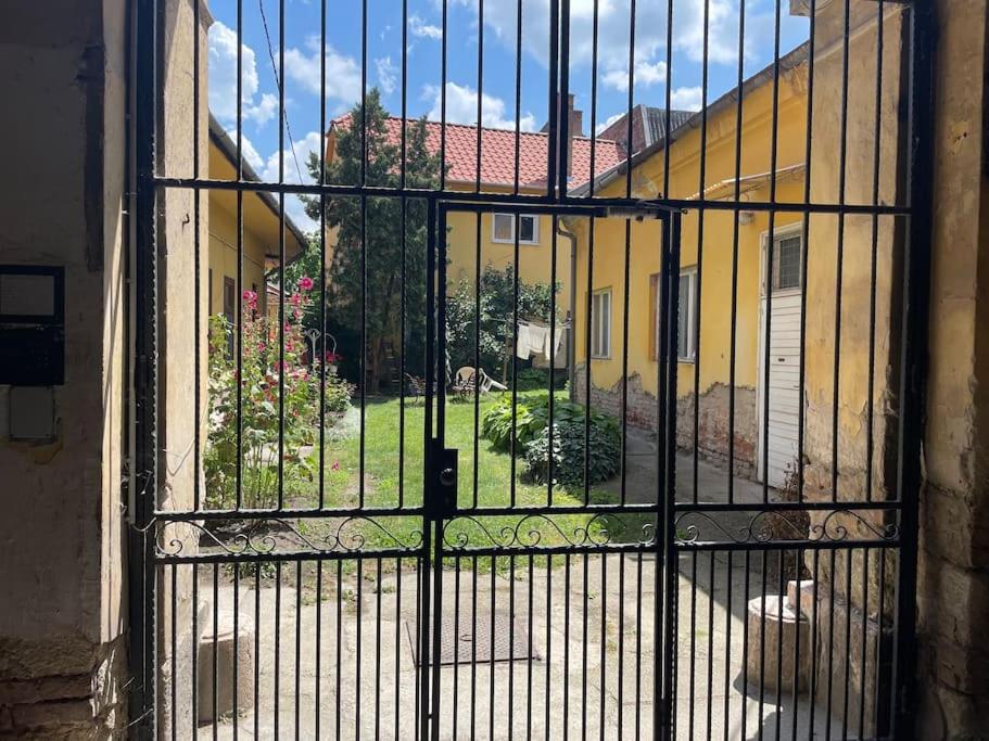 Széchenyi Apartman Széchenyi tér 13
