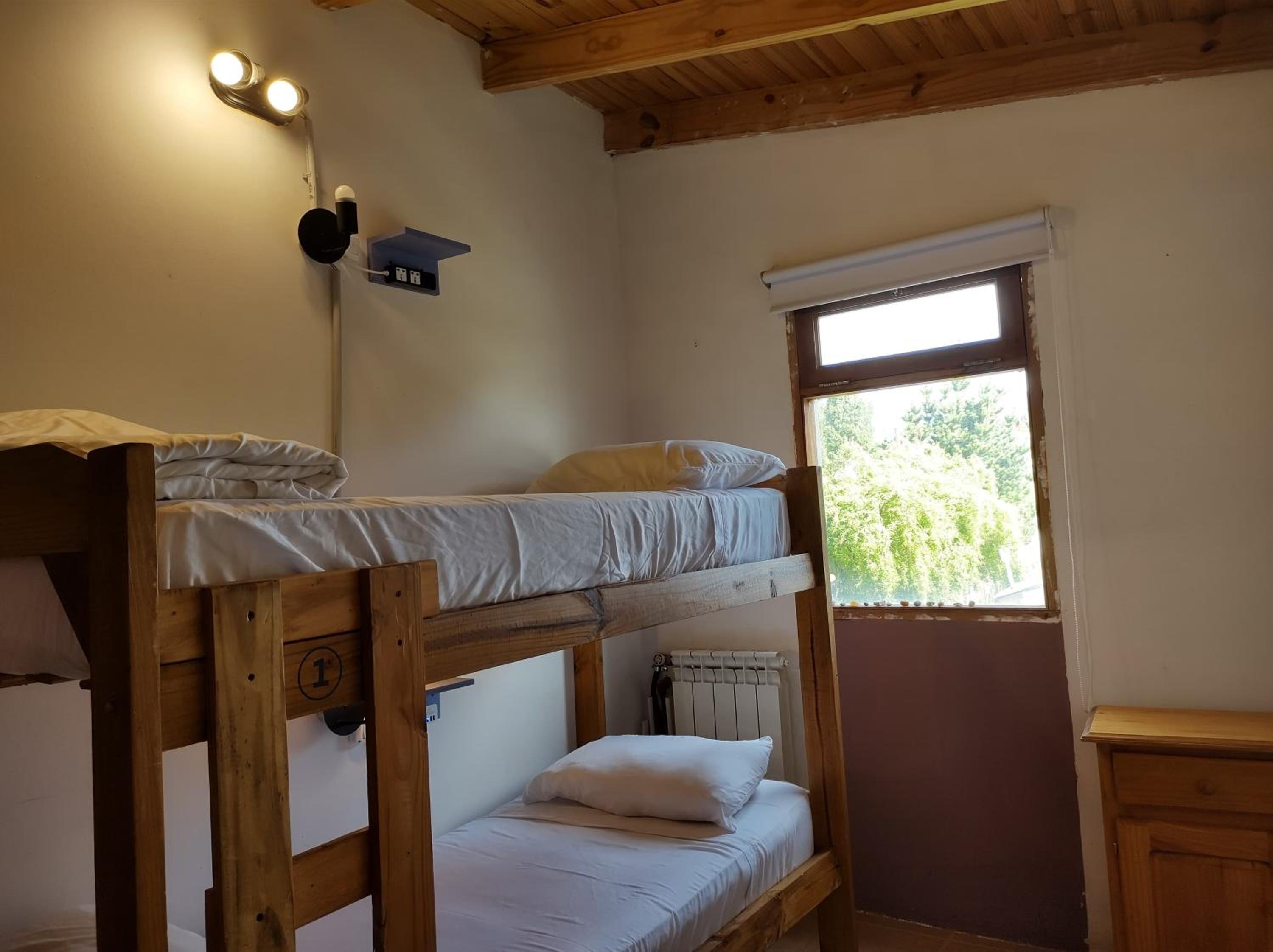 Hostel Yatel