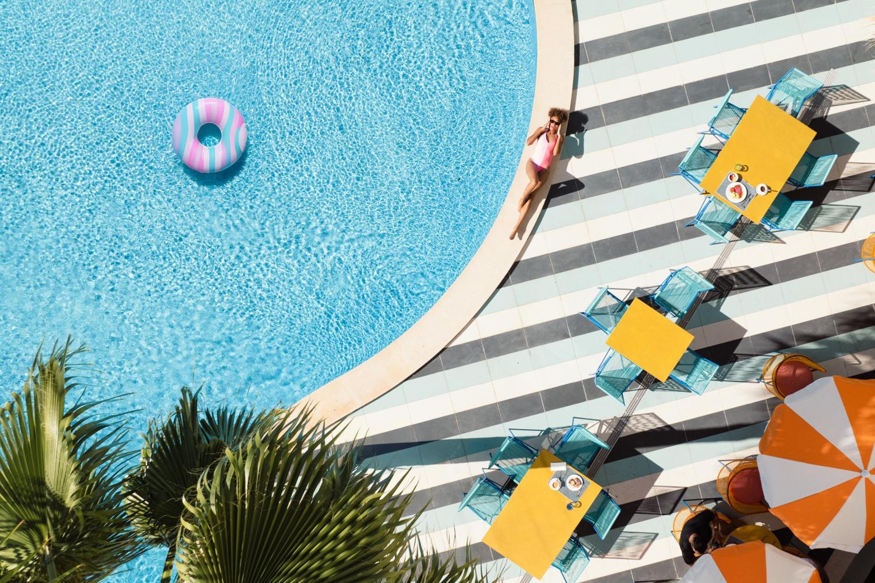 Hotel tent Mojito Suites - Image 1