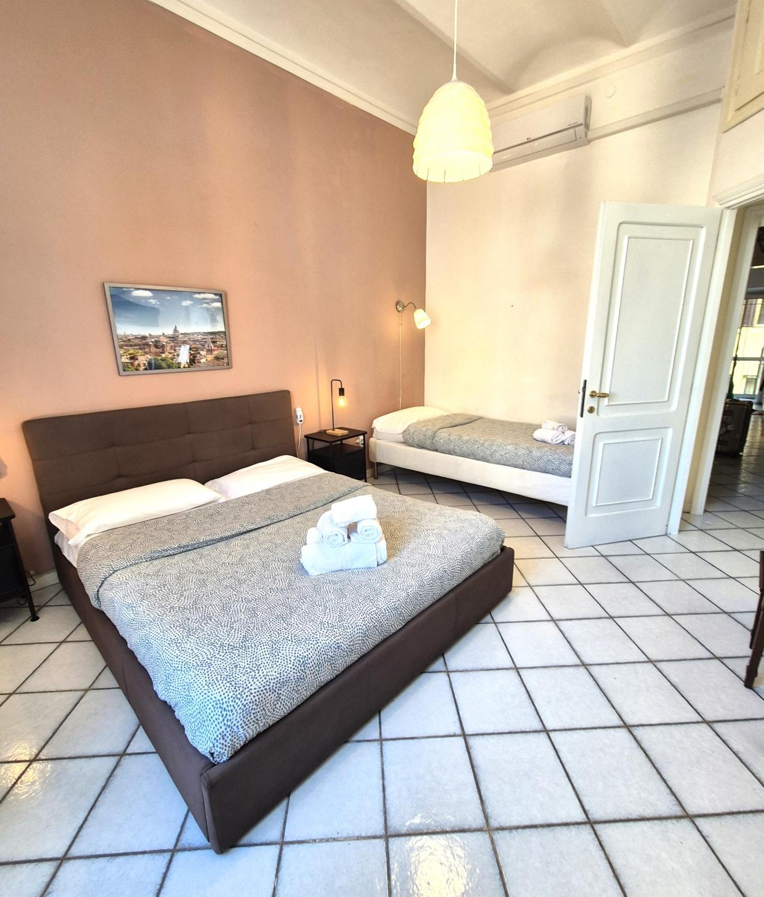 Redseven Rome Apartments