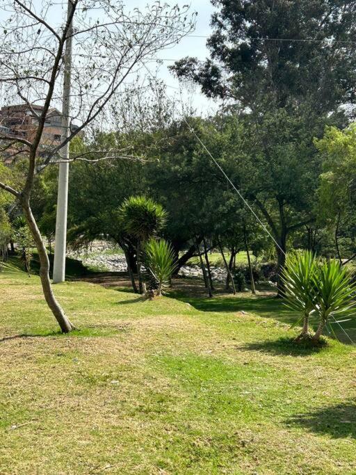 Departamento muy luminoso a pocos metros del río