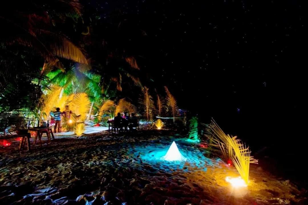 Equatorial Inn photo 2