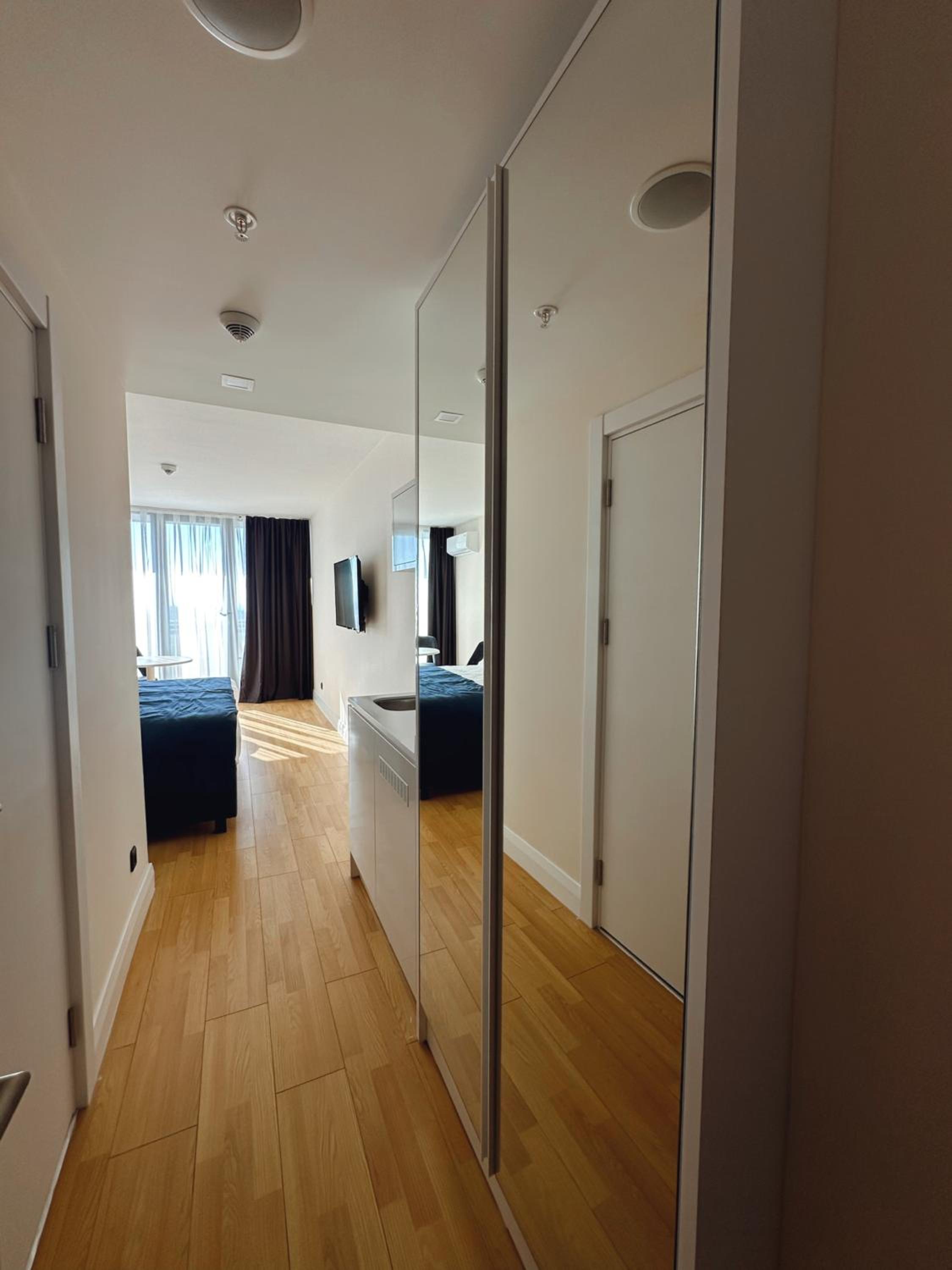 Orbi City Studio D2 40 floor view 4