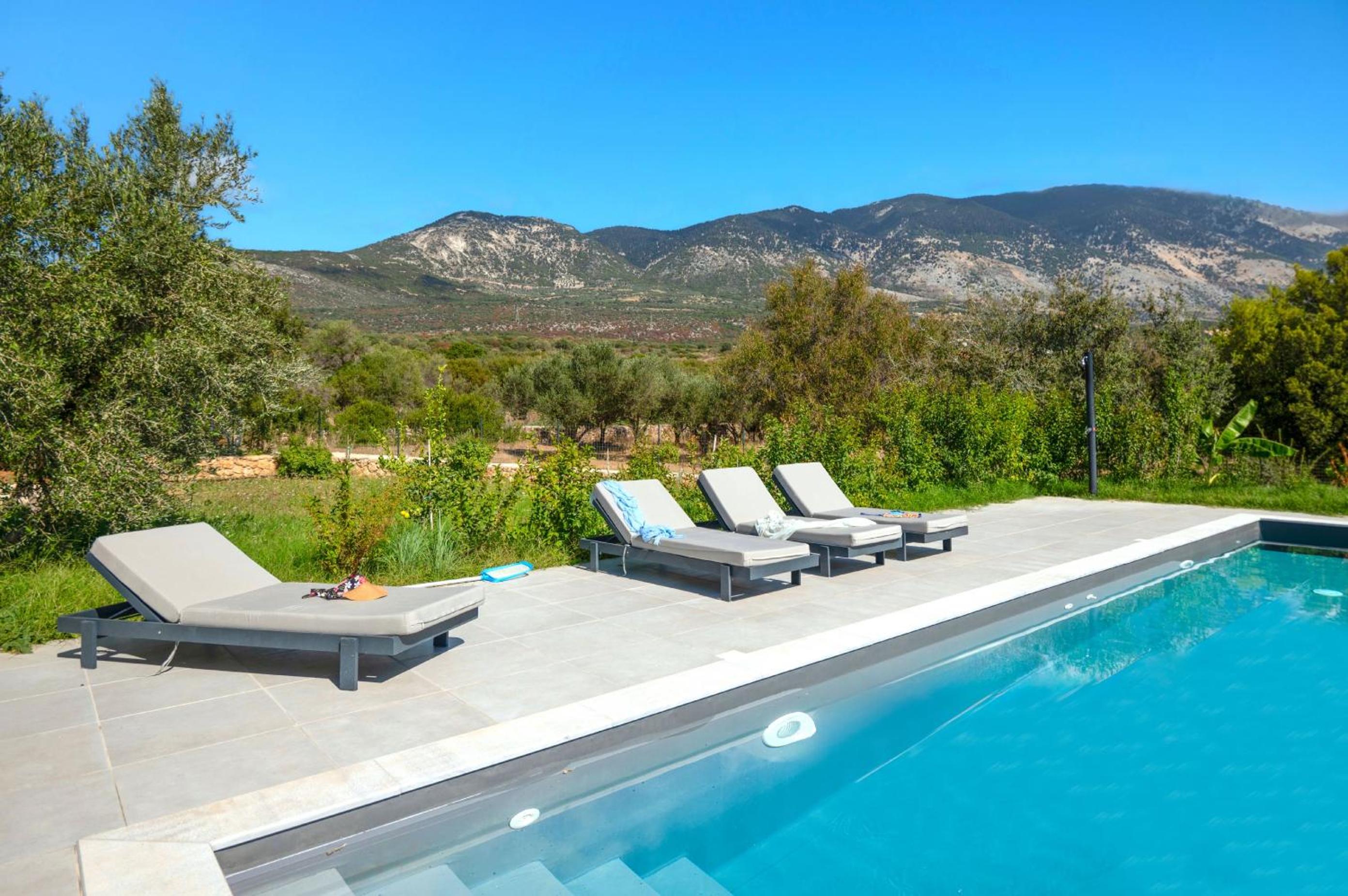 Villa Antreas Mentoros view 3