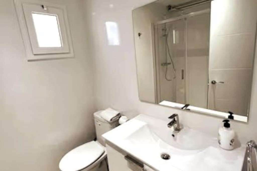 Apartments BCN Central-Atico Sants