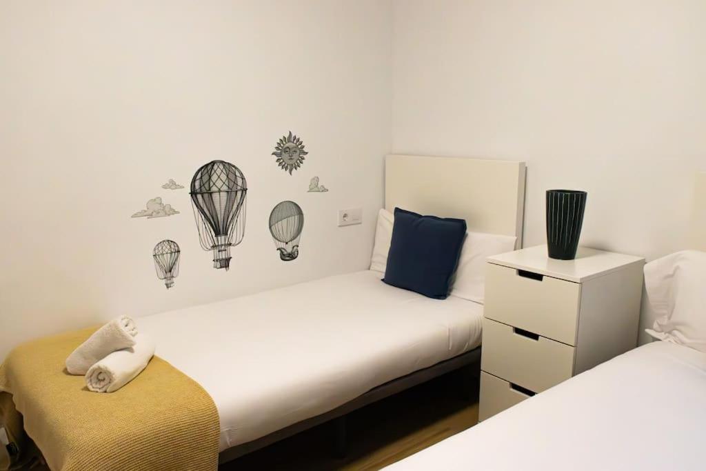 Apartments BCN Central-Atico Sants