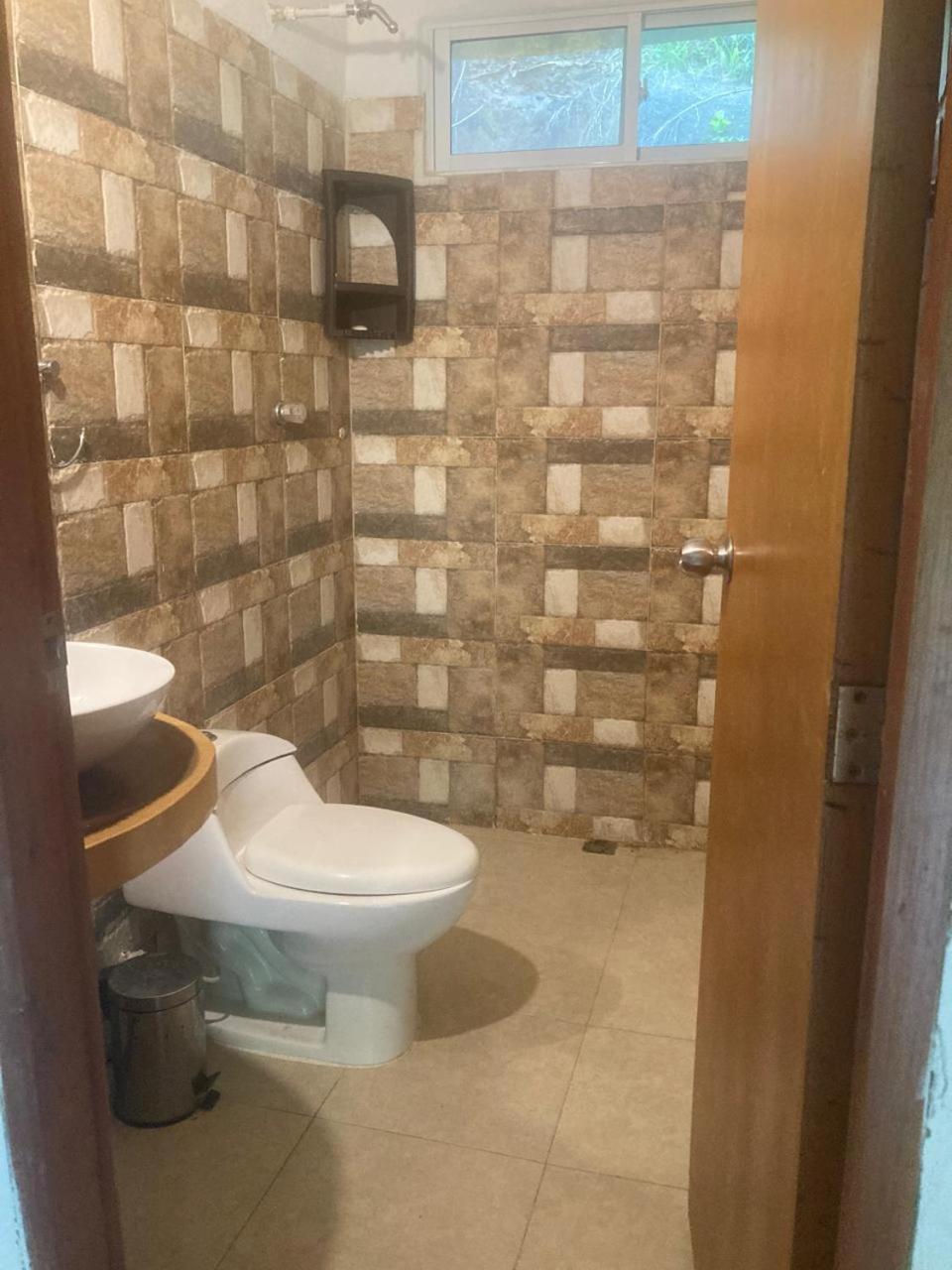 Hostel Alitta