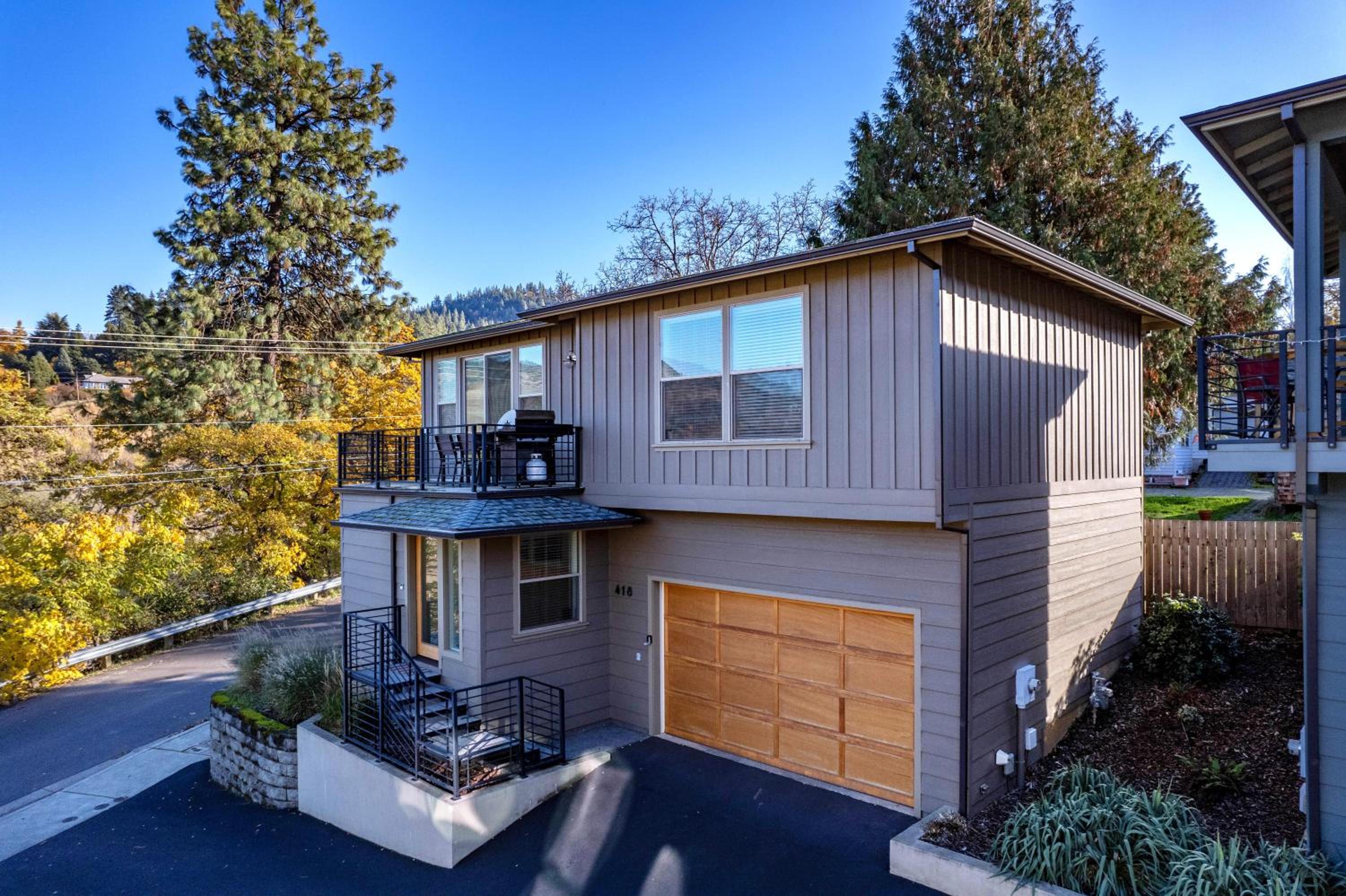 Bluff View 30 Day