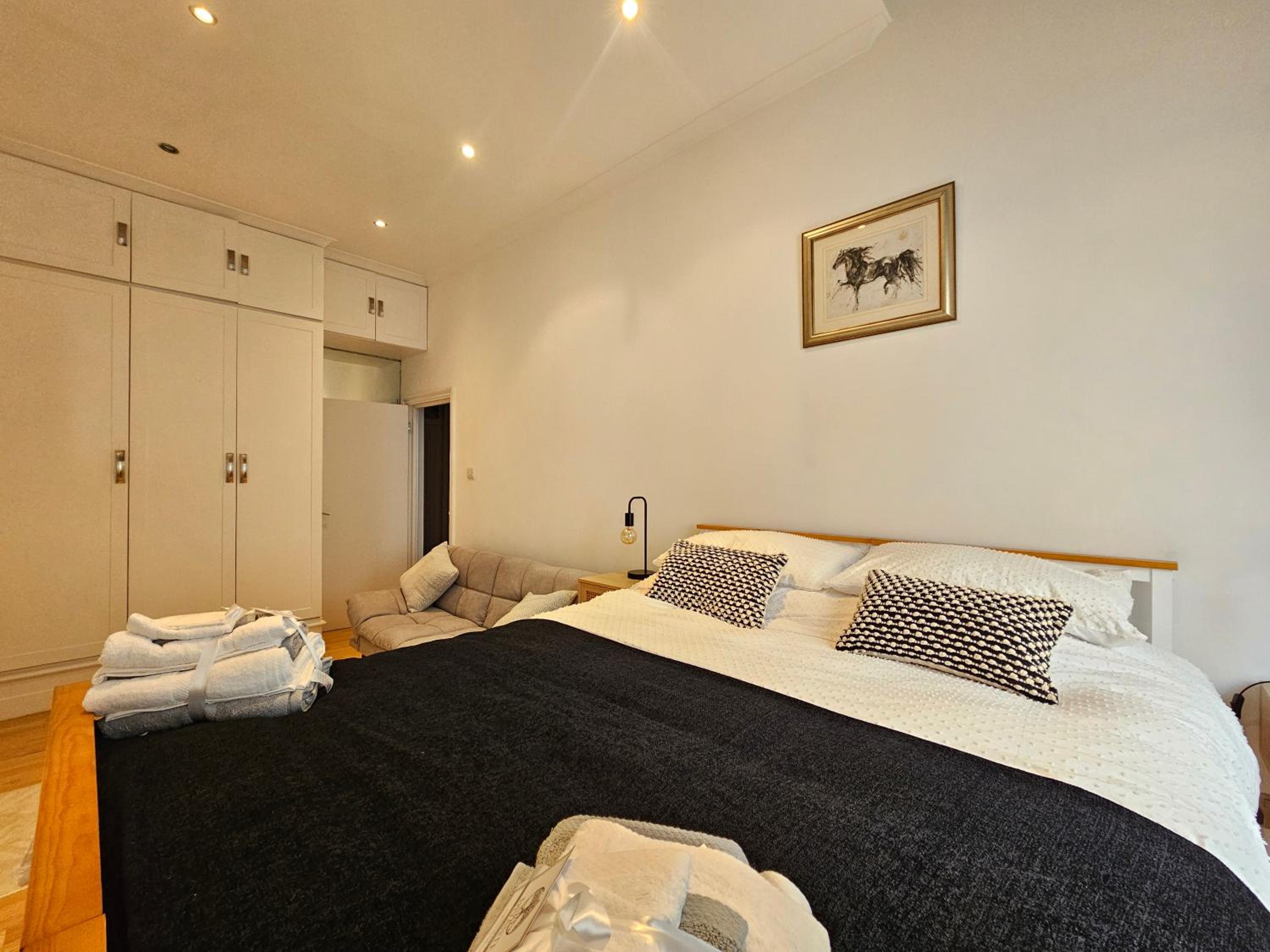 City Nest 2 Bedroom Apartment in Paddington