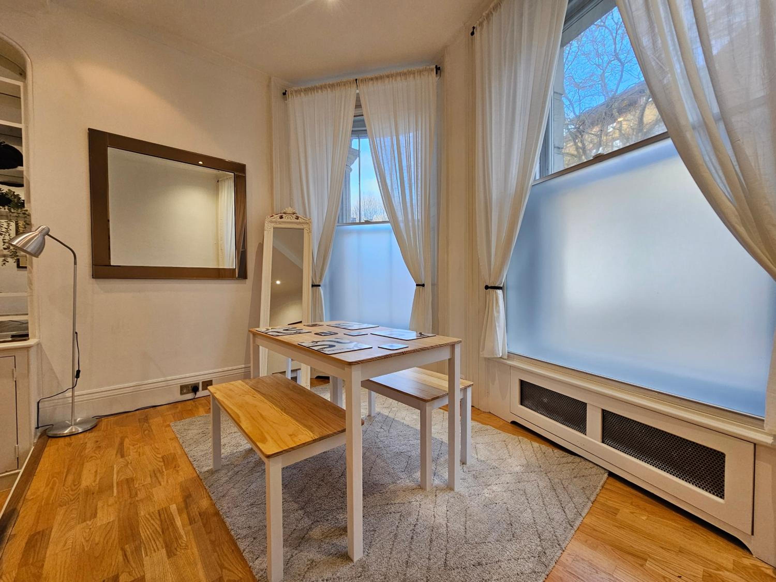 City Nest 2 Bedroom Apartment in Paddington