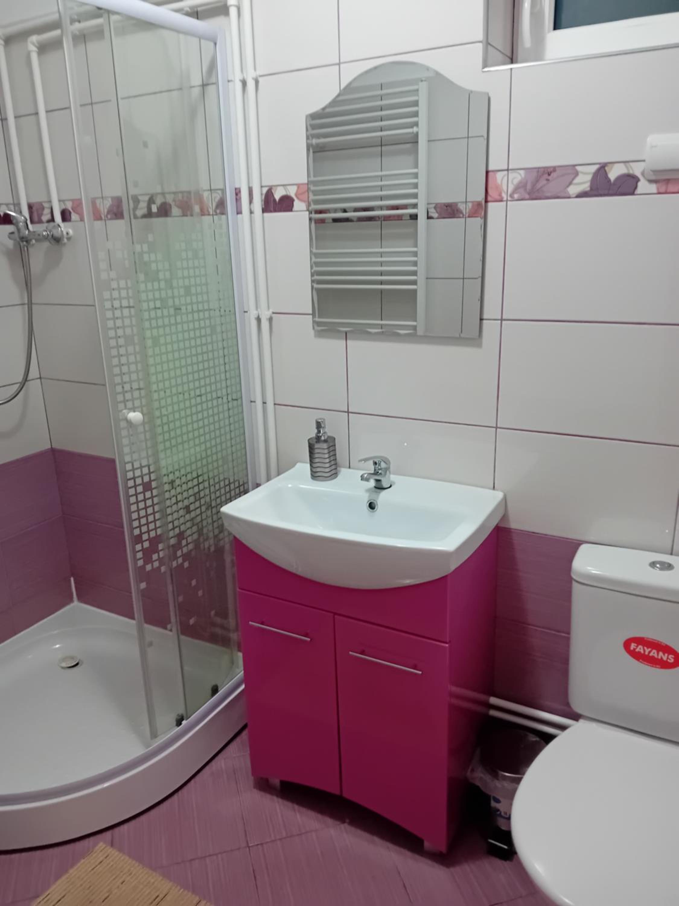 Pensiunea Casa Lircă