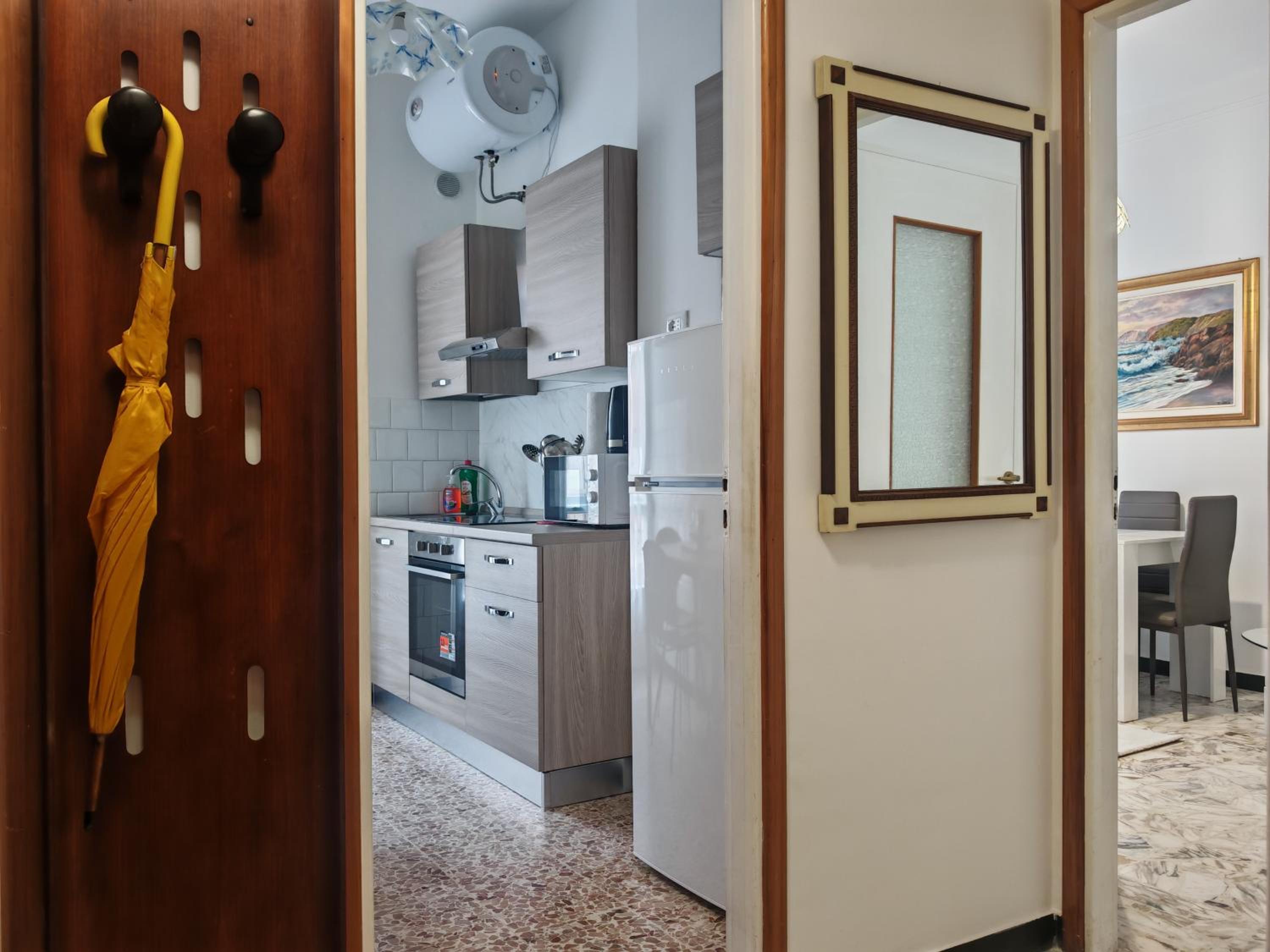 Appartamento sul mare via Caprera 25