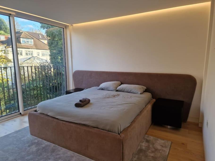 Luxurious 4 Bed