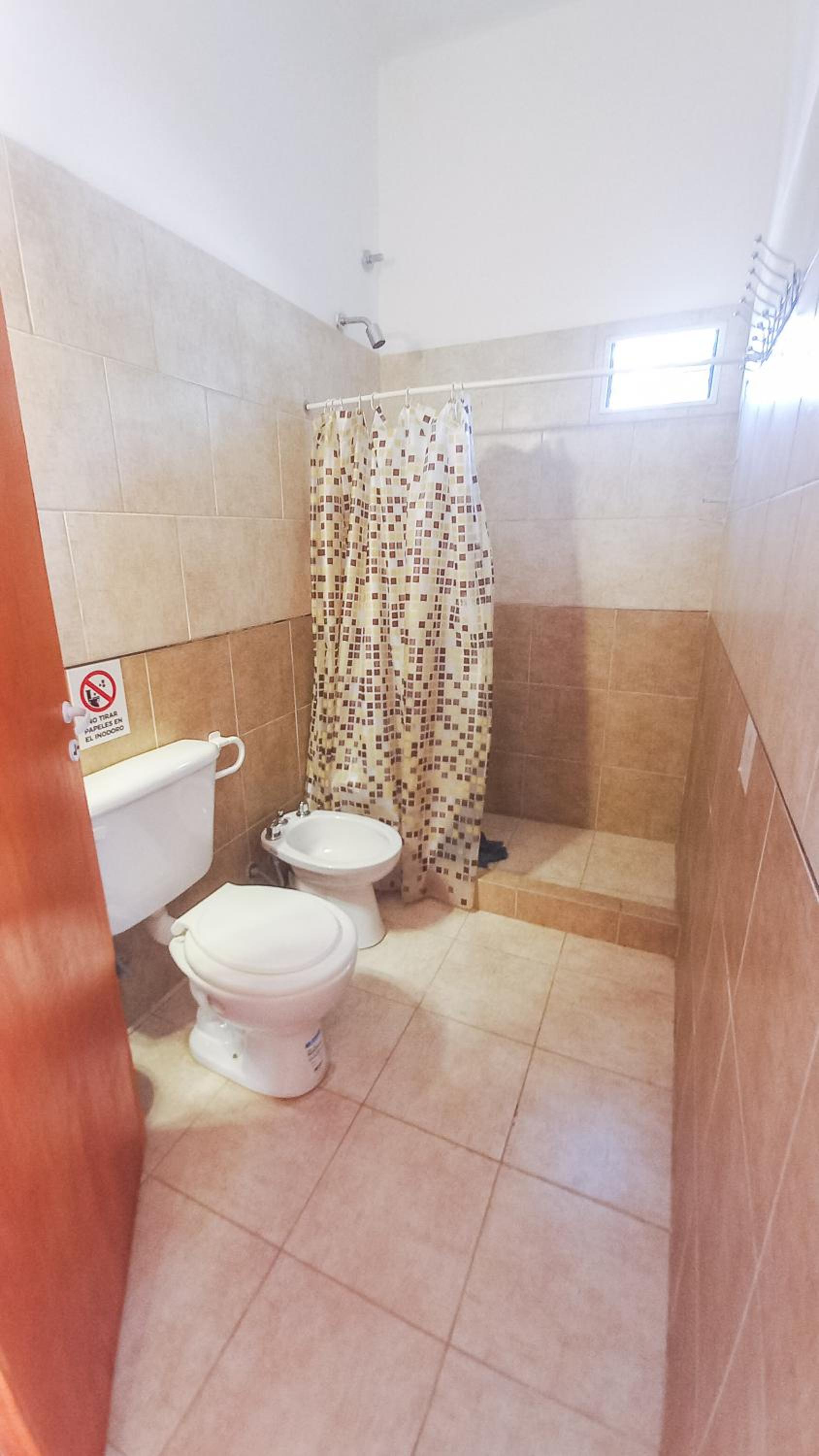Monoambiente amplio con pileta