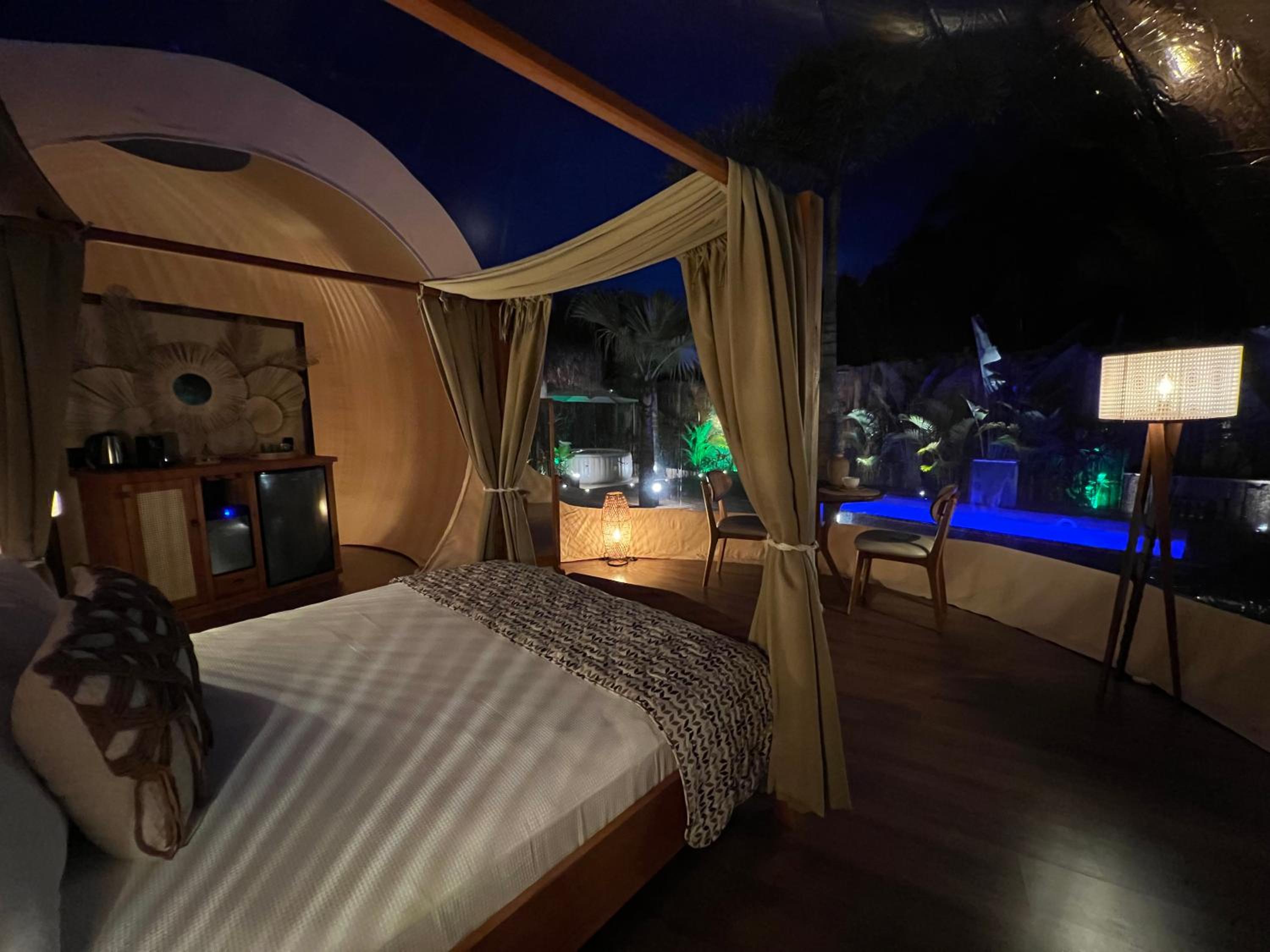 Zion Bubble Glamping