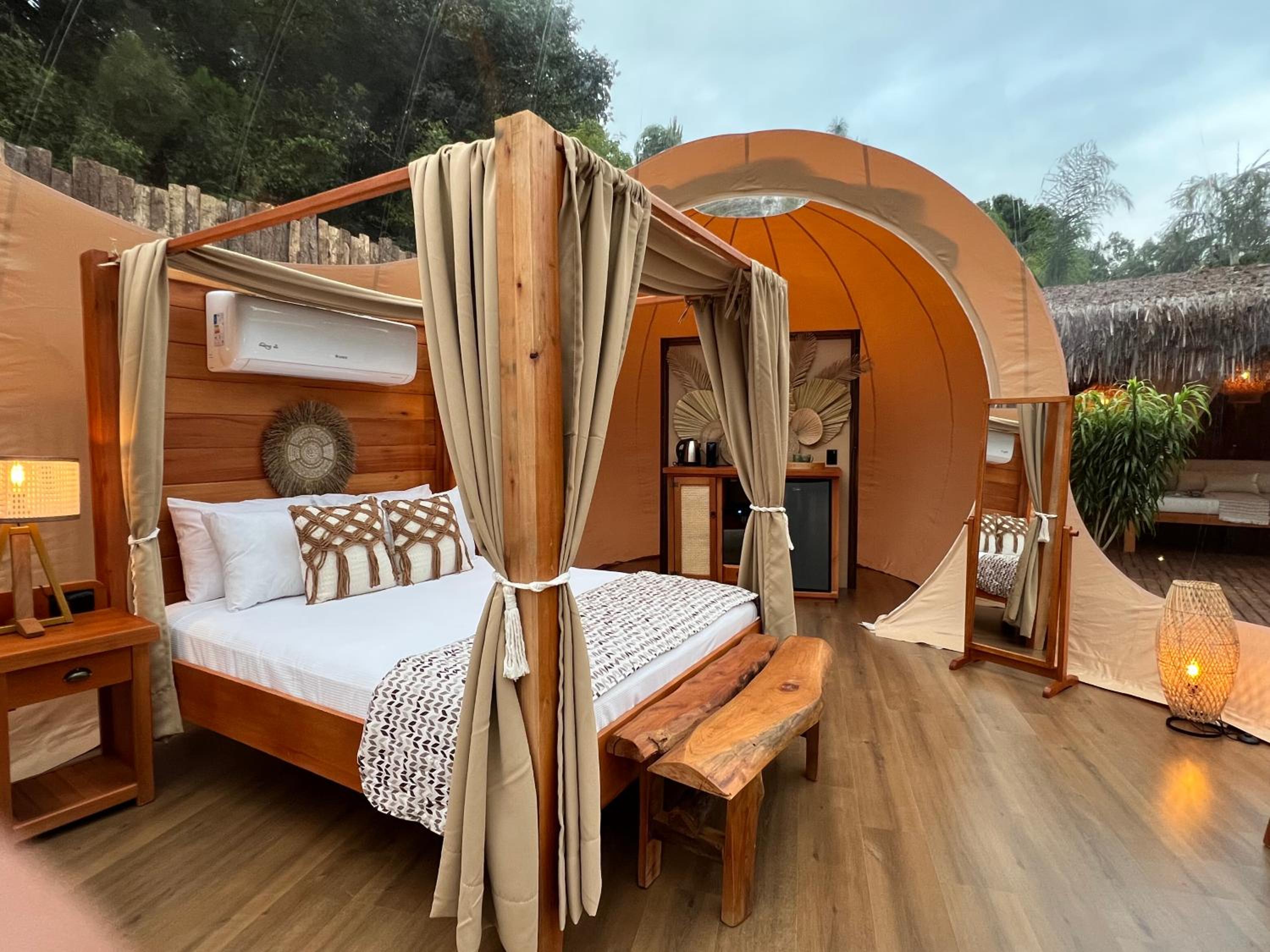 Zion Bubble Glamping